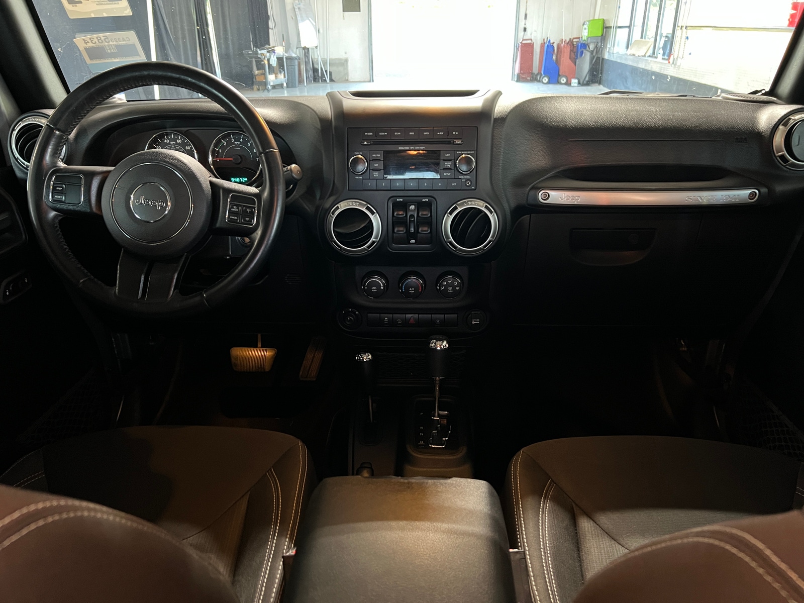 Thumbnail: 2018 Jeep Wrangler - 3