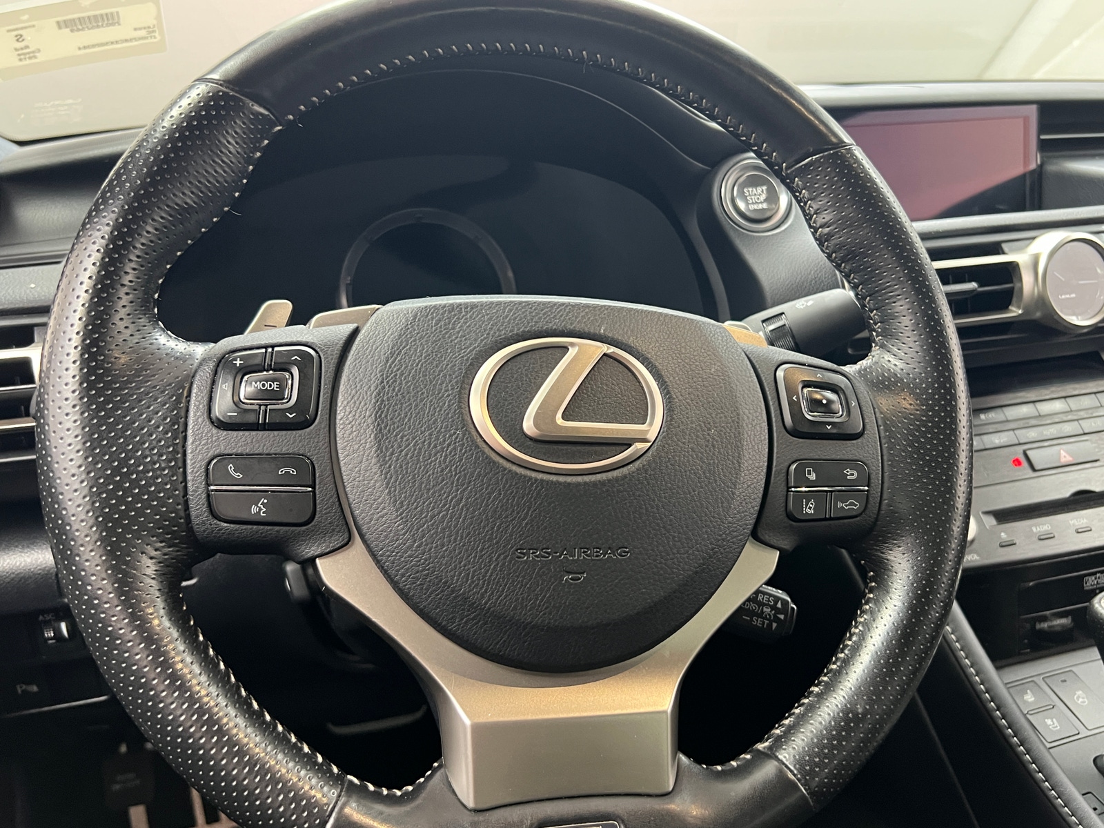 Thumbnail: 2019 Lexus RC - 3