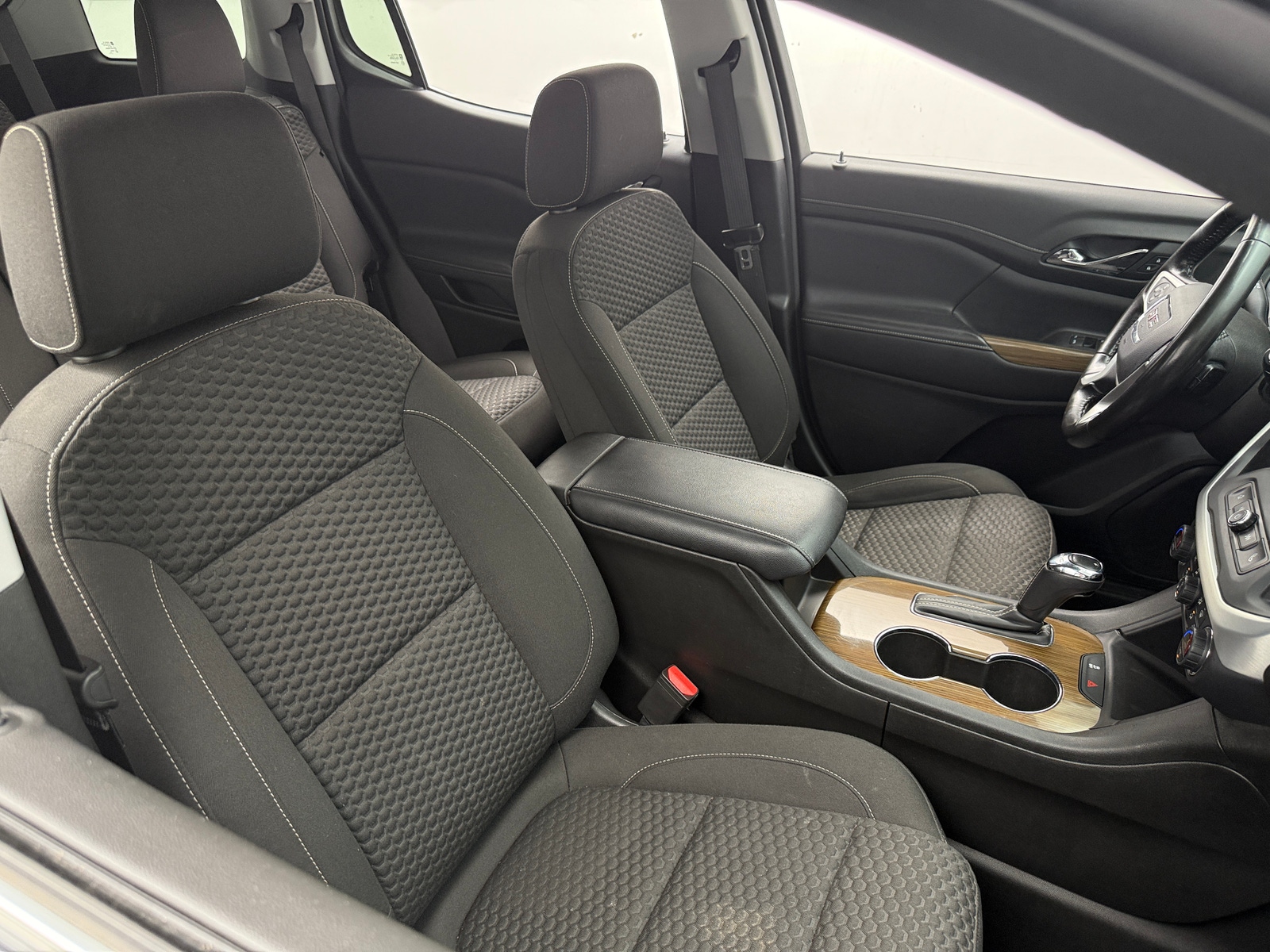 Thumbnail: 2019 GMC Acadia - 2