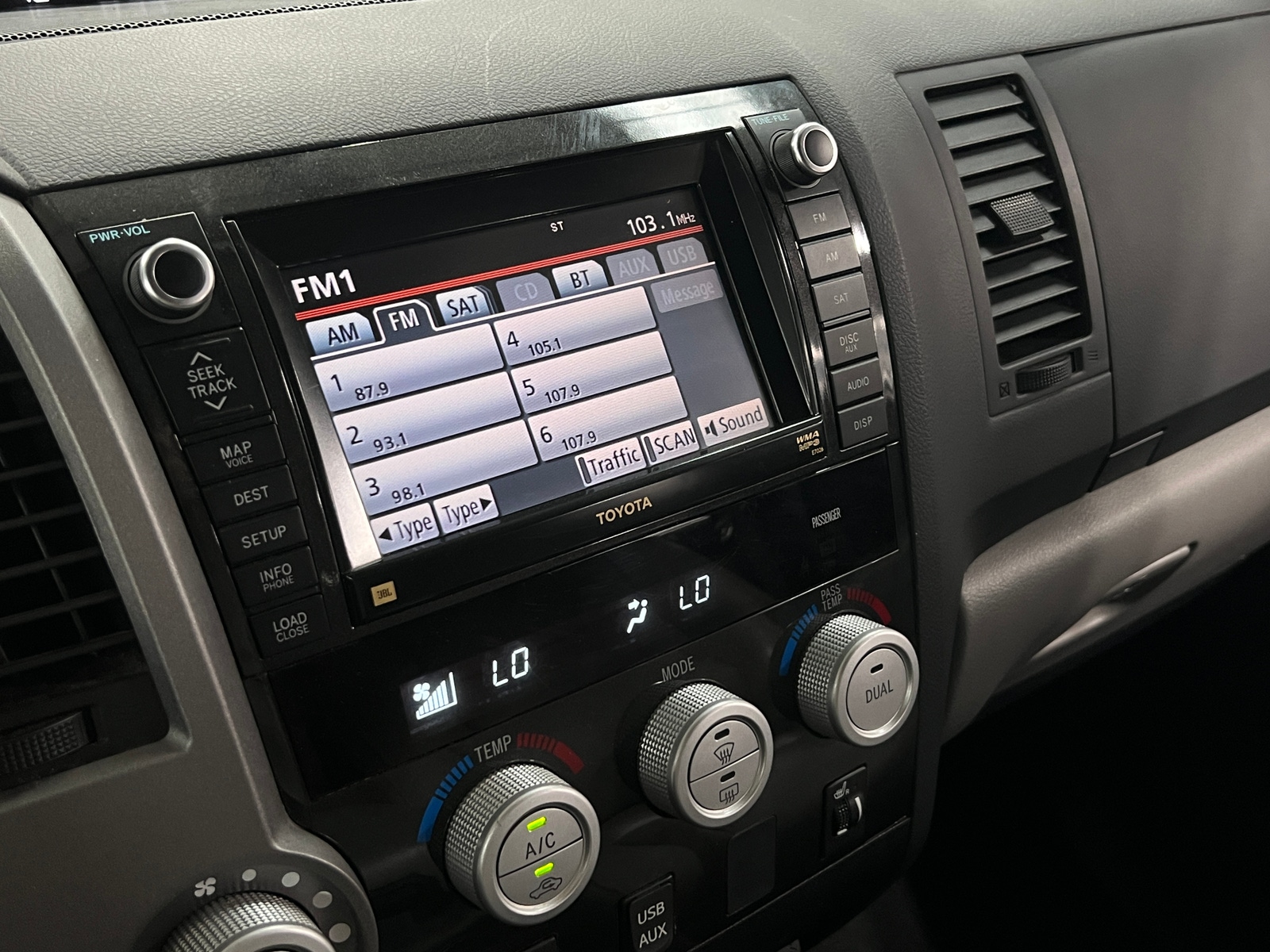 Thumbnail: 2013 Toyota Tundra - 3