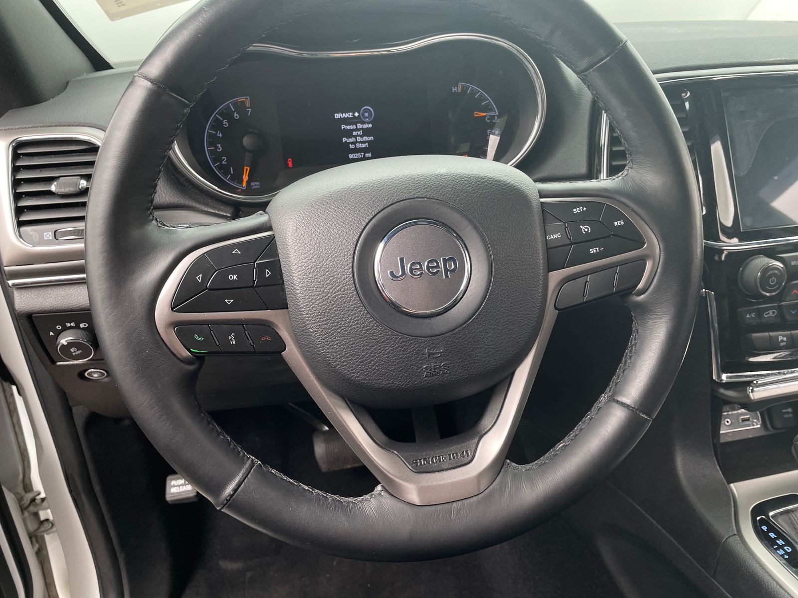 Thumbnail: 2019 Jeep Grand Cherokee - 4