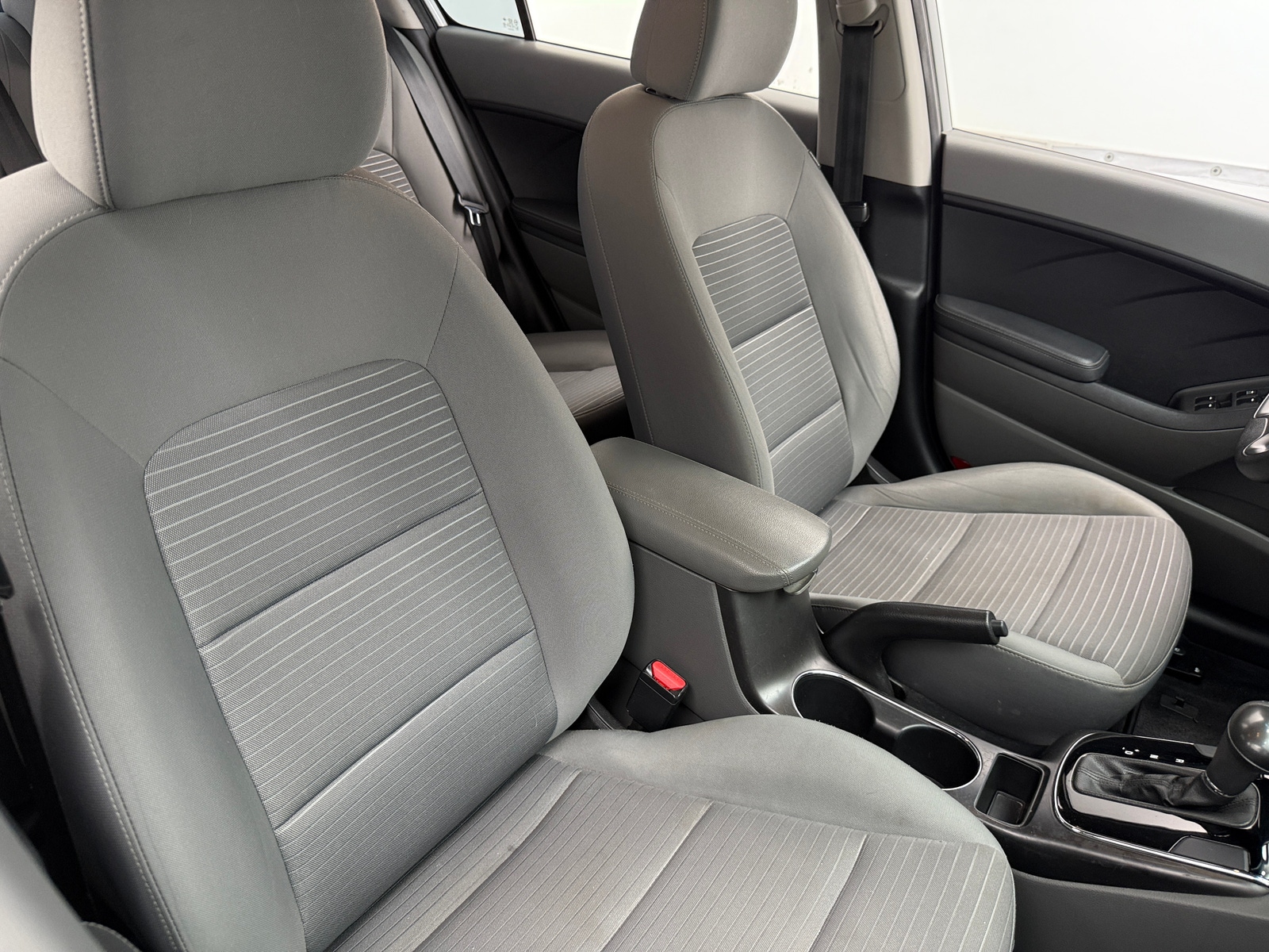 Thumbnail: 2018 Kia Forte - 2