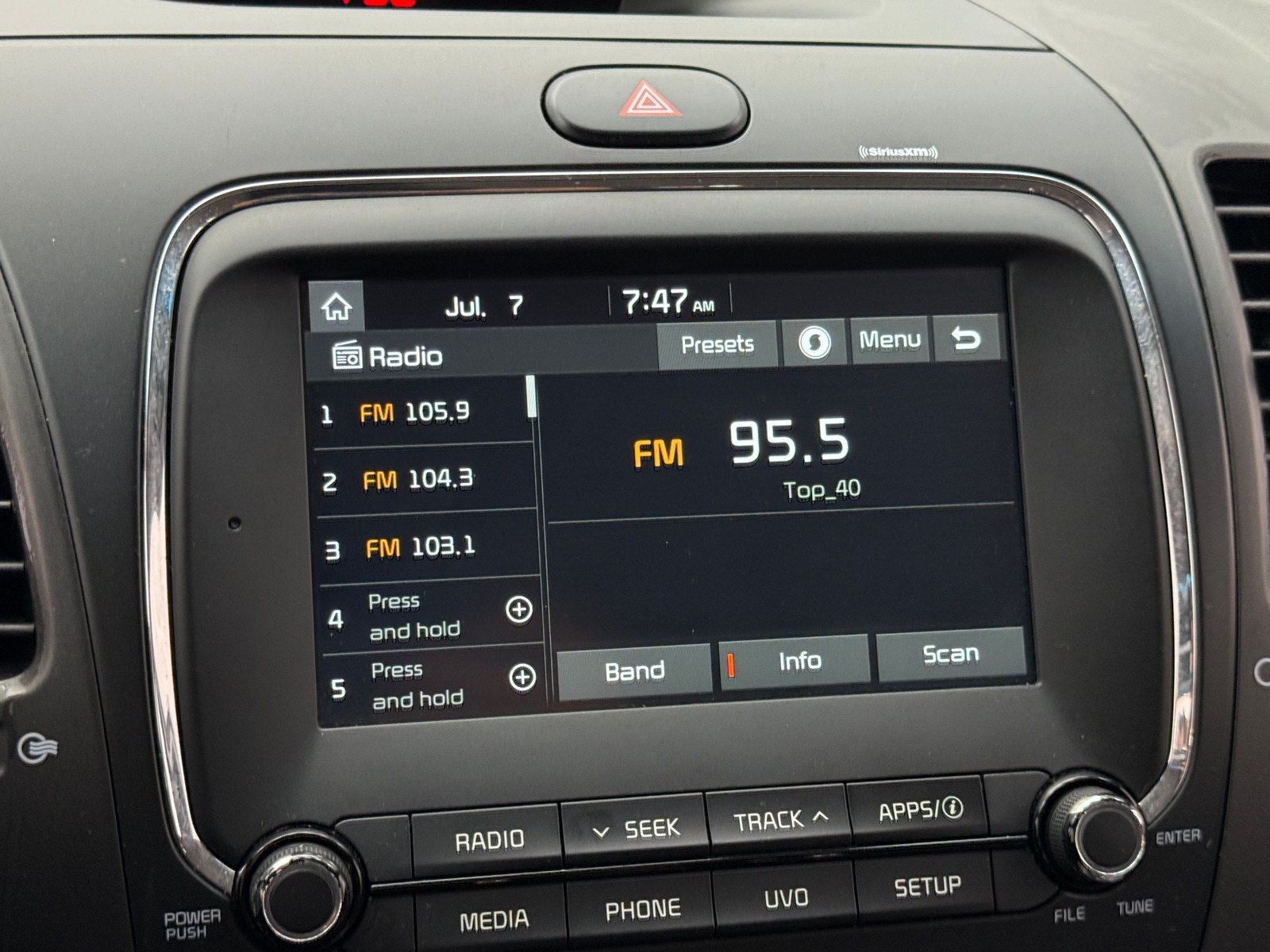 Thumbnail: 2018 Kia Forte - 4