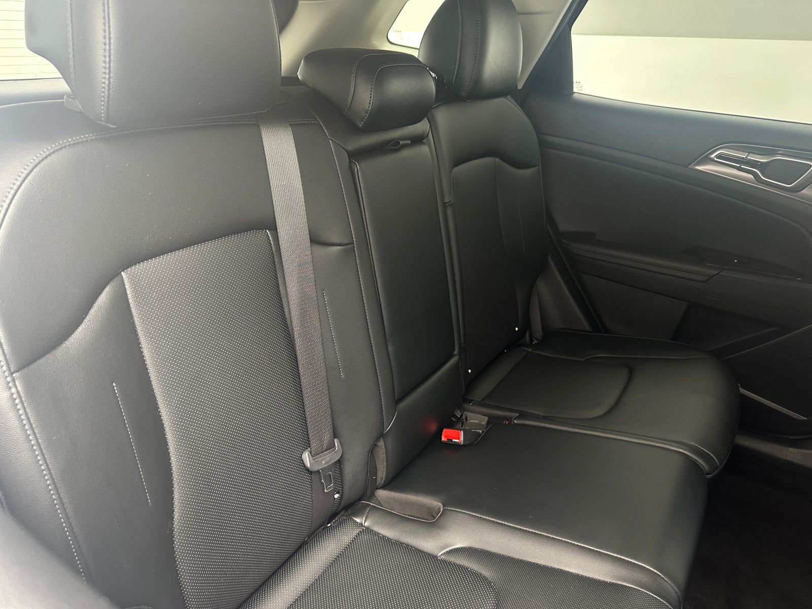 Thumbnail: 2024 Kia Sportage - 5