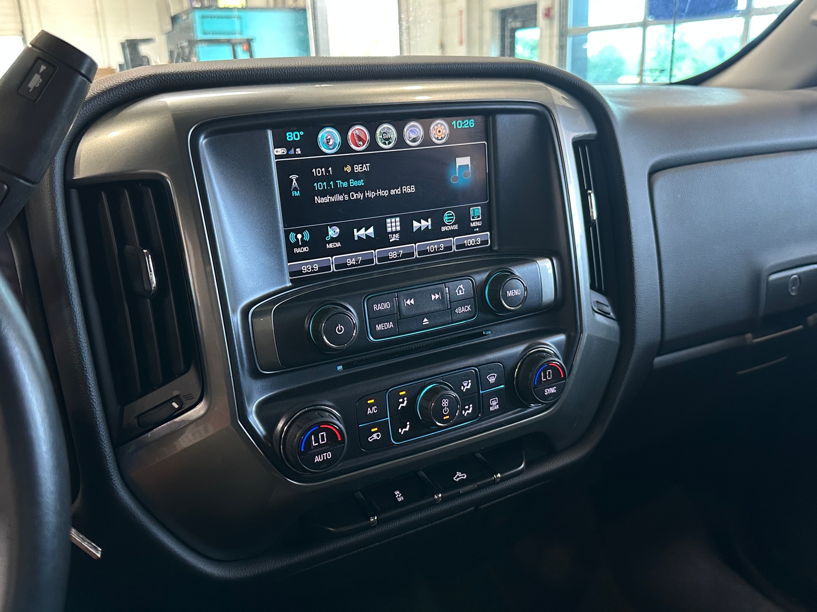Thumbnail: 2019 Chevrolet Silverado 1500 - 4