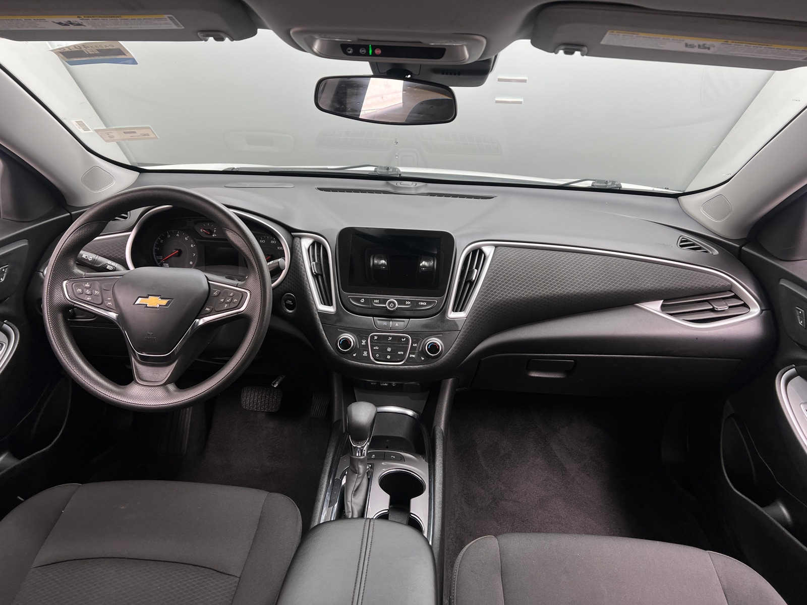 Thumbnail: 2024 Chevrolet Malibu - 3