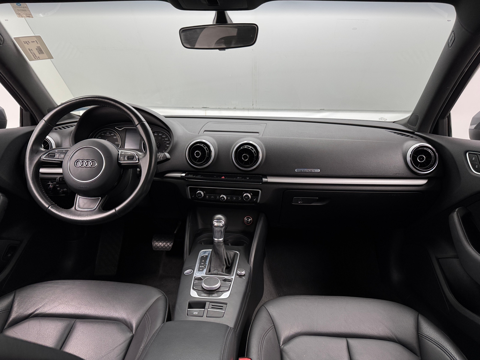 Thumbnail: 2016 Audi A3 e-tron - 2
