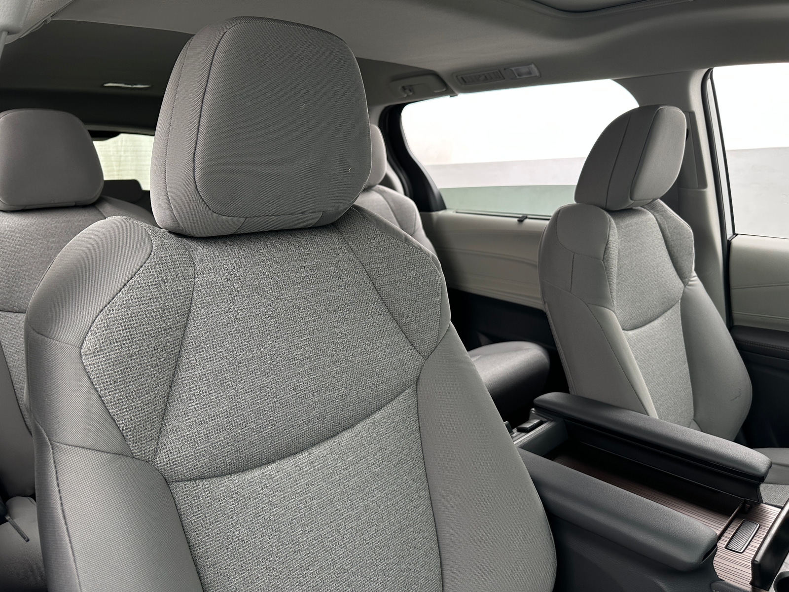 Thumbnail: 2024 Toyota Sienna - 2
