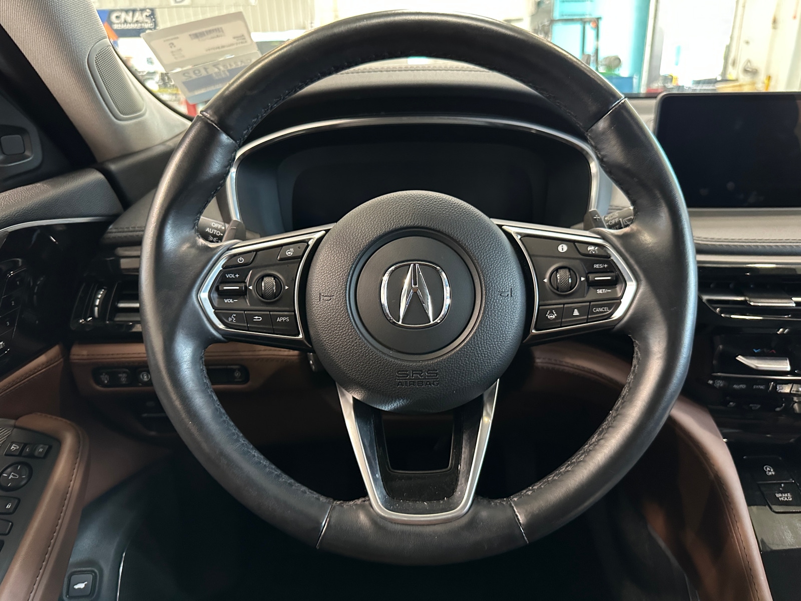 Thumbnail: 2022 Acura MDX - 4