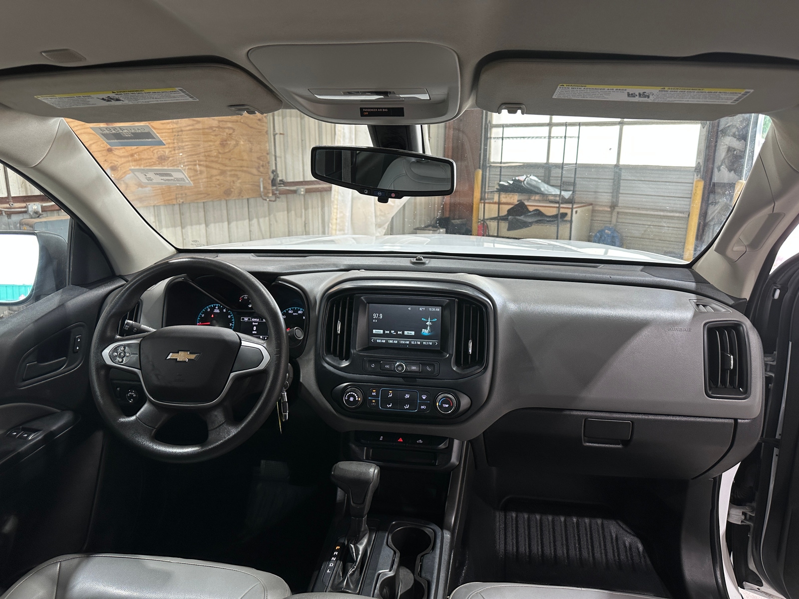 Thumbnail: 2018 Chevrolet Colorado - 3