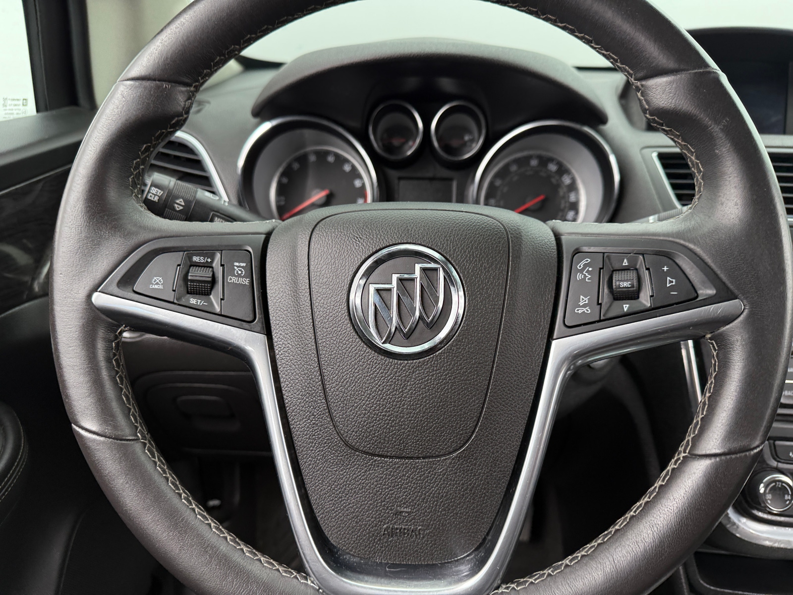 Thumbnail: 2016 Buick Encore - 5