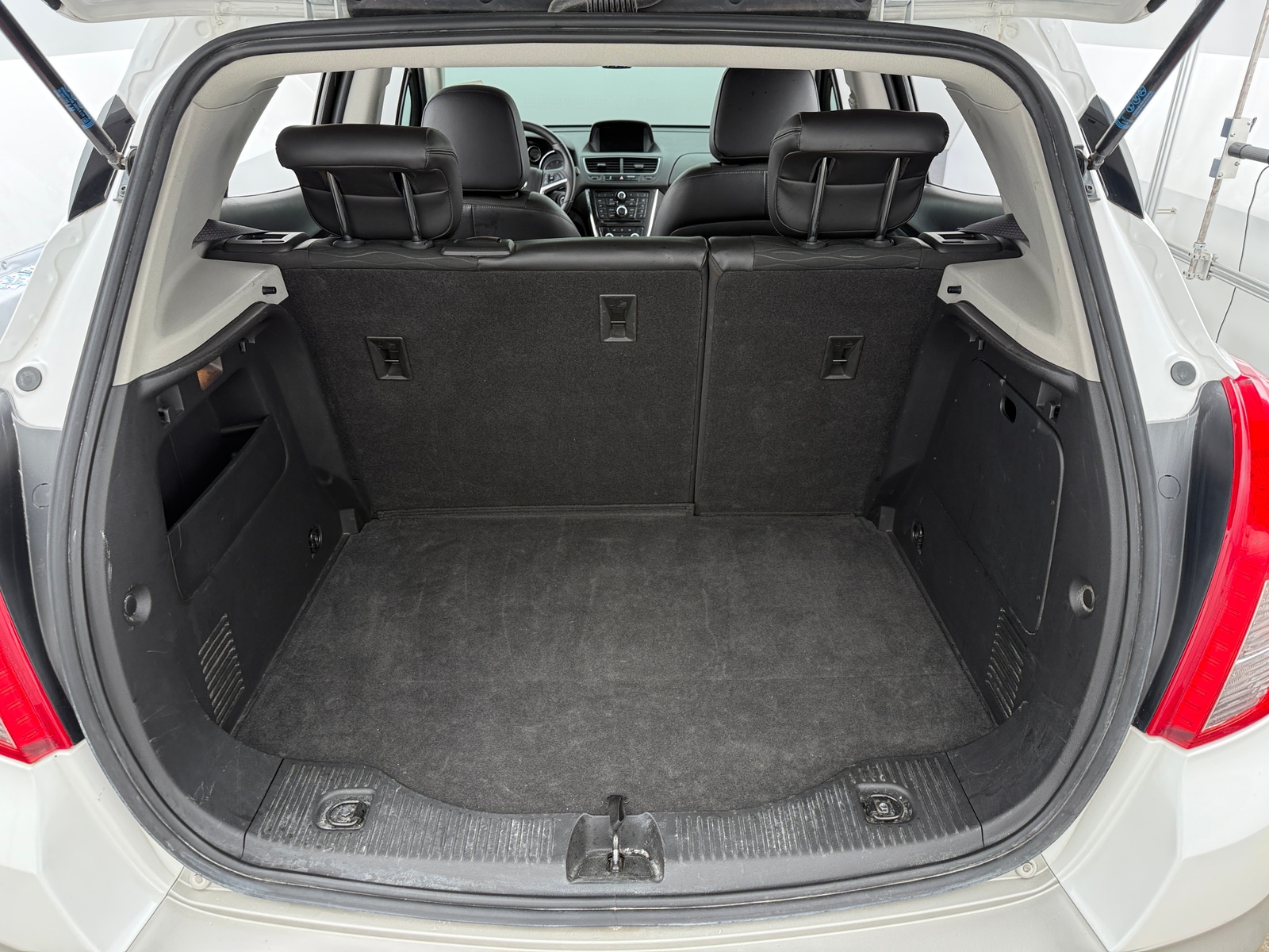 Thumbnail: 2016 Buick Encore - 7