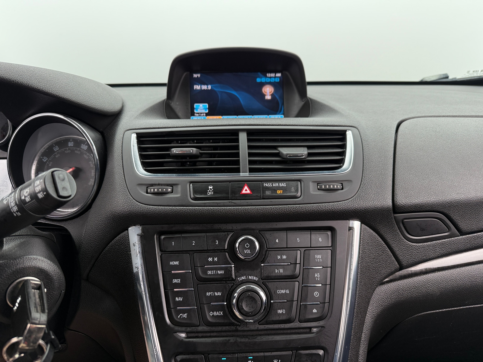 Thumbnail: 2016 Buick Encore - 4