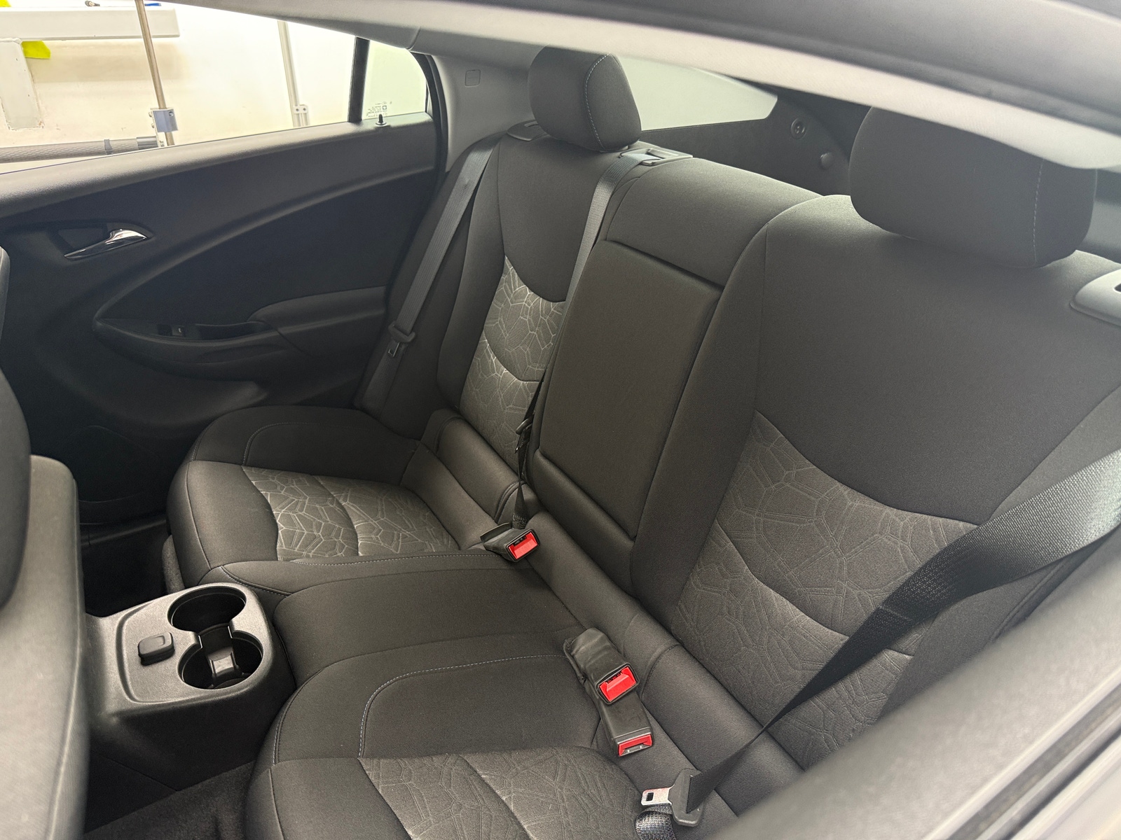 Thumbnail: 2018 Chevrolet Volt - 6