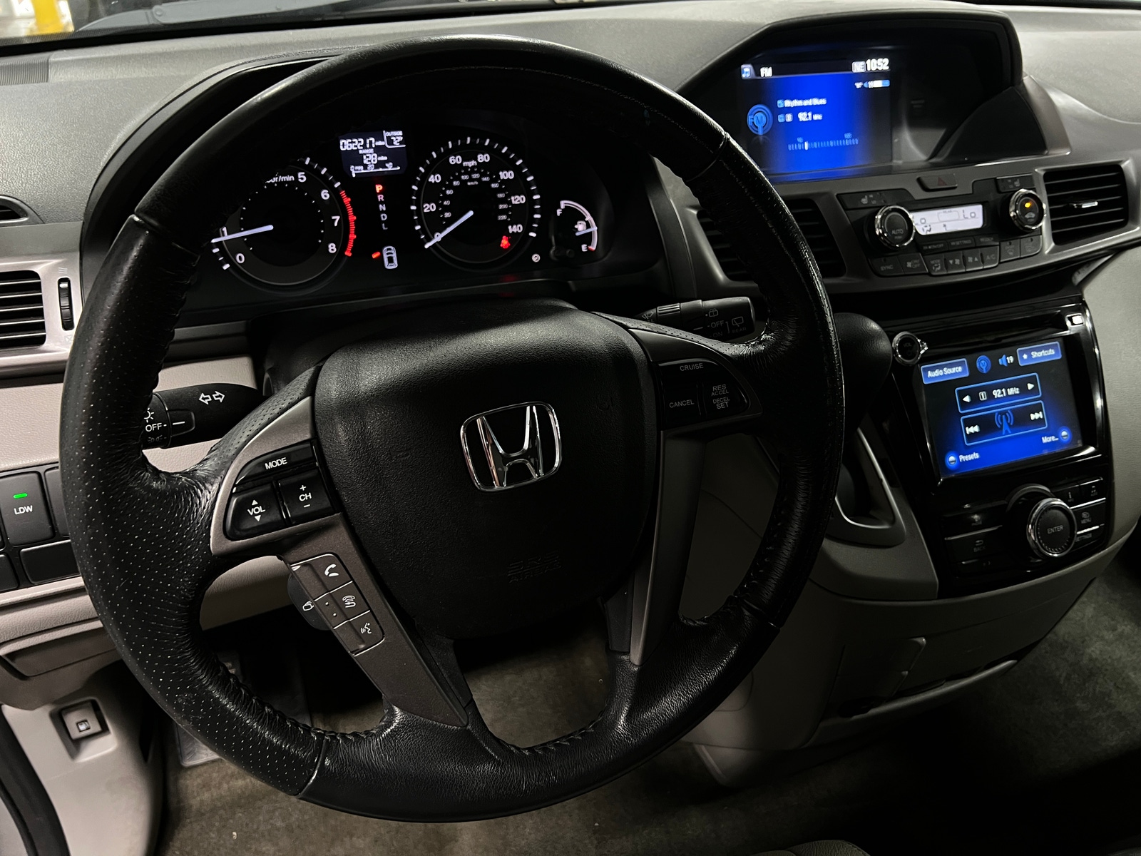 Thumbnail: 2015 Honda Odyssey - 4