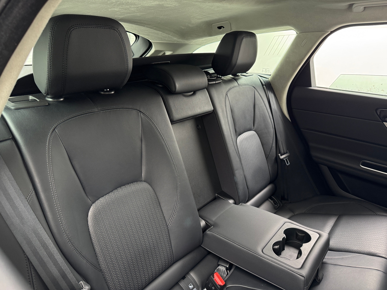 Thumbnail: 2020 Jaguar XF - 5