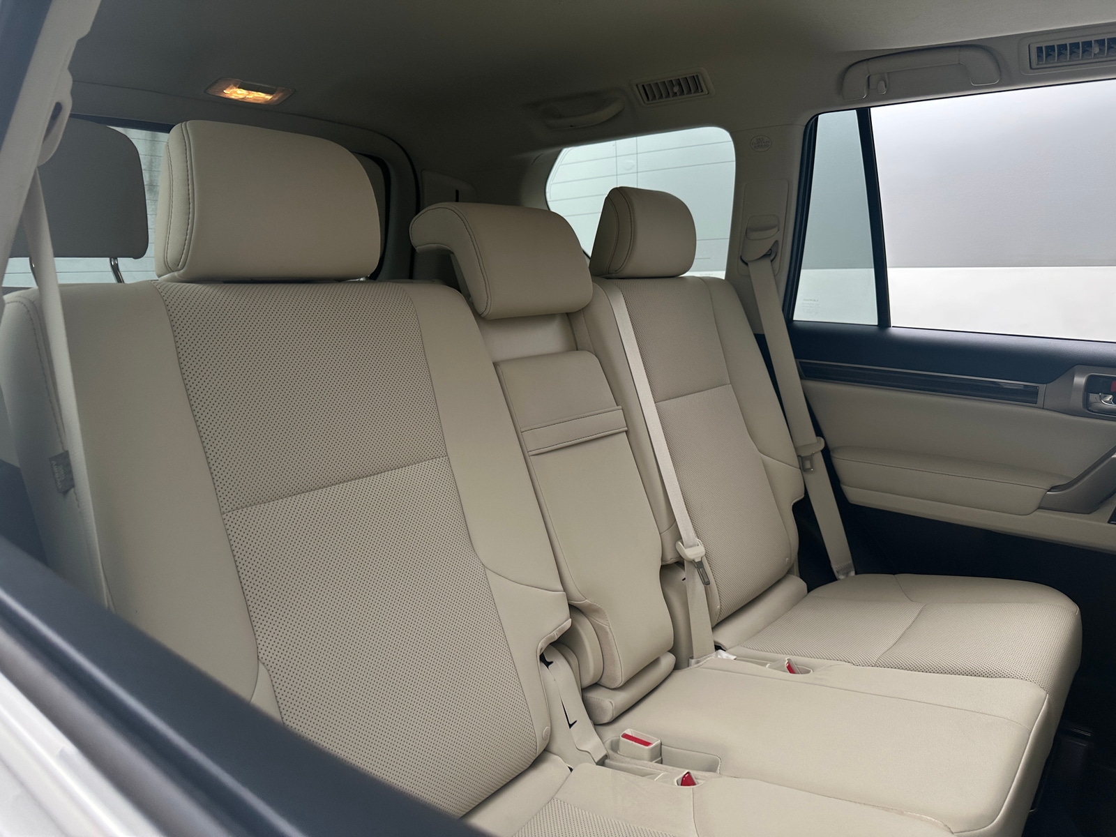 Thumbnail: 2021 Lexus GX - 5