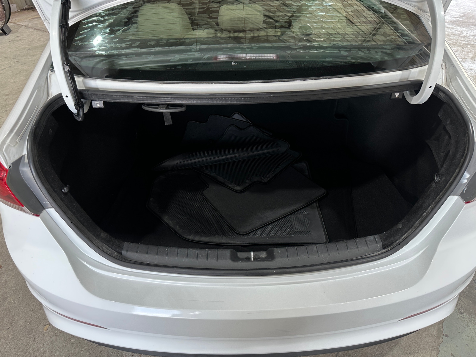 Thumbnail: 2018 Hyundai Elantra - 7