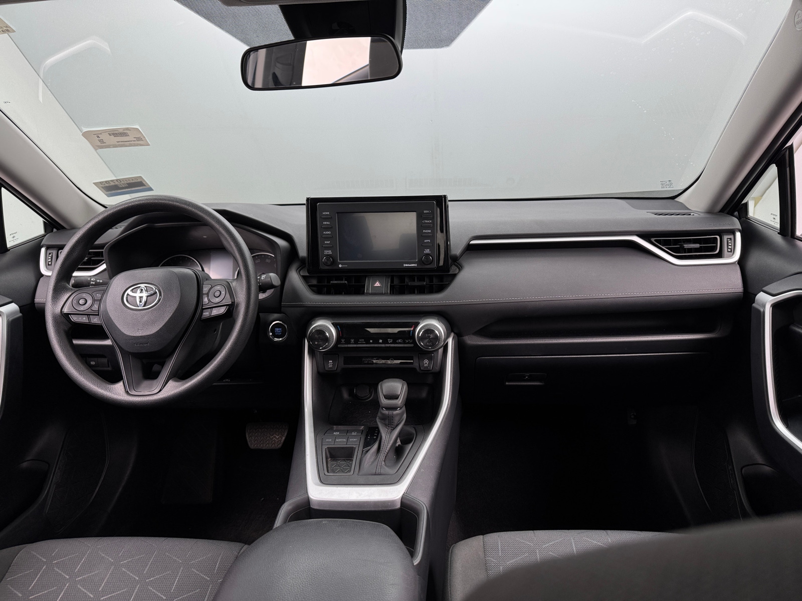Thumbnail: 2022 Toyota RAV4 - 3