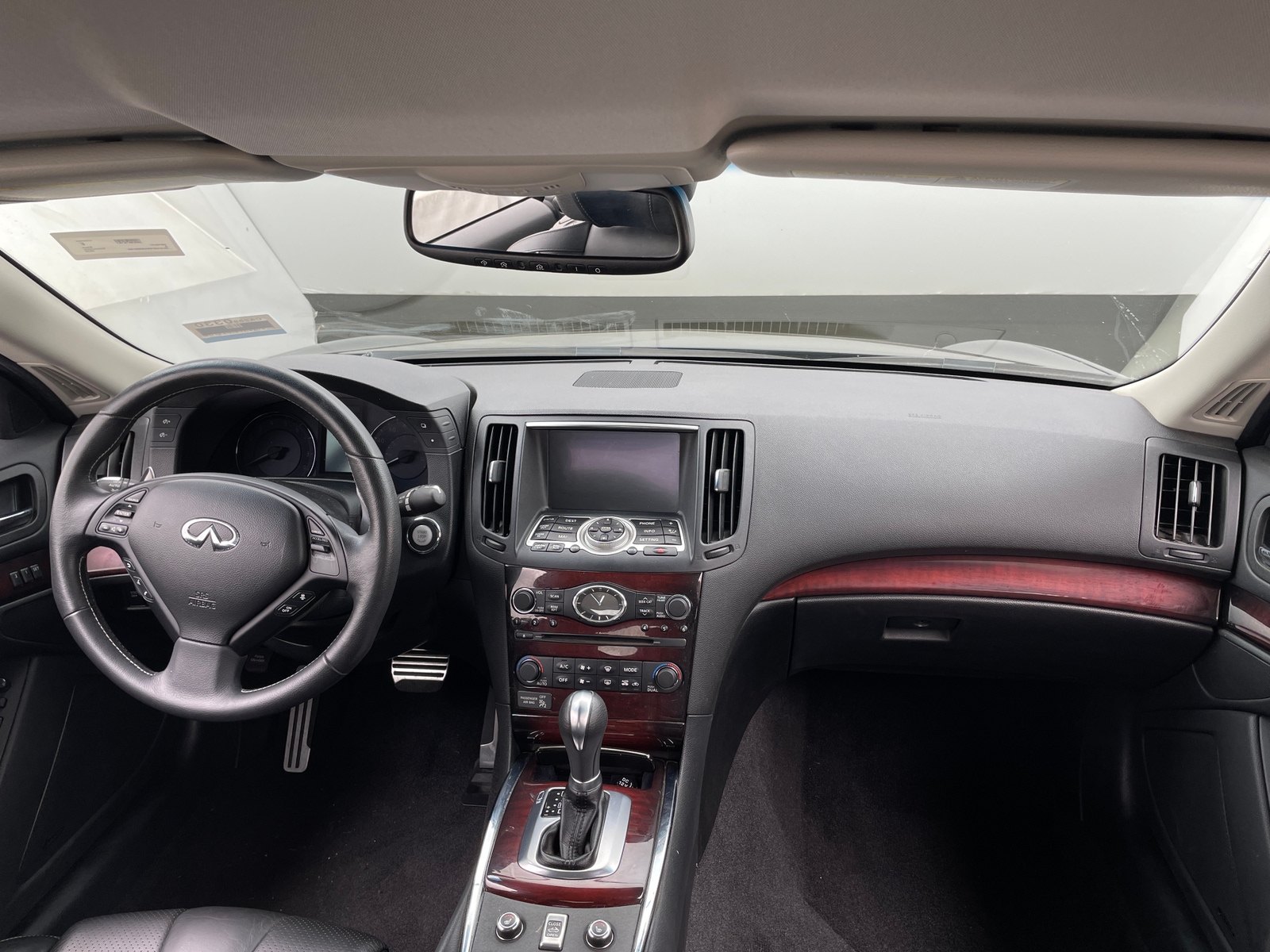 Thumbnail: 2010 INFINITI G37 - 2