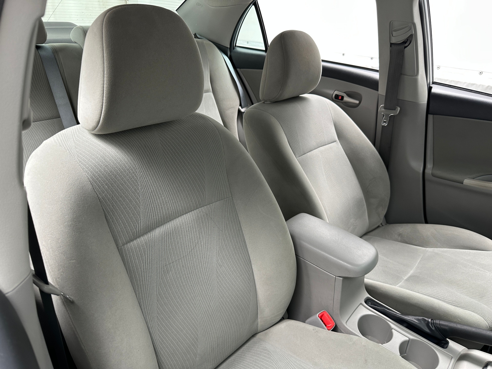 Thumbnail: 2012 Toyota Corolla - 2