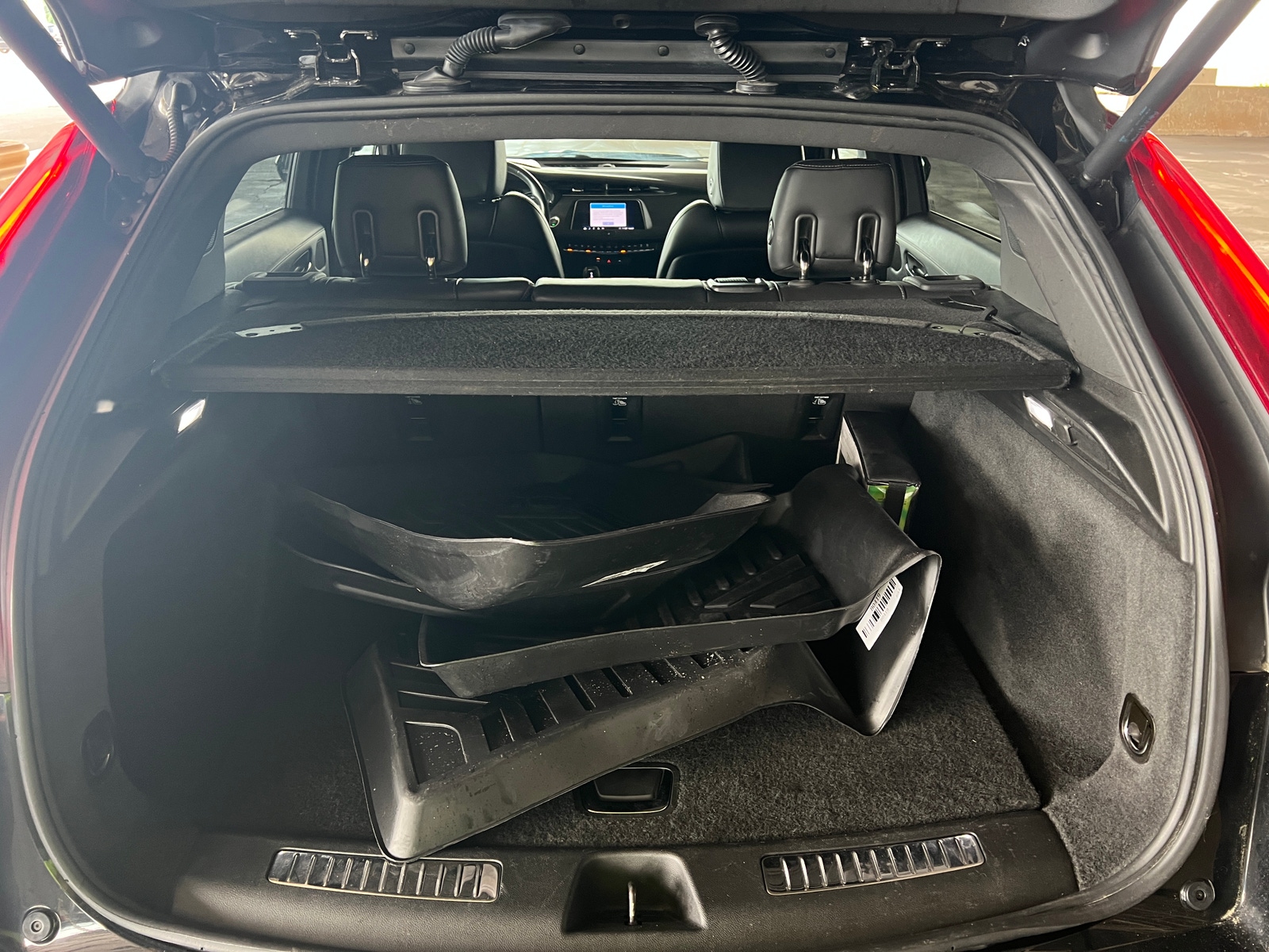 Thumbnail: 2020 Cadillac XT4 - 6