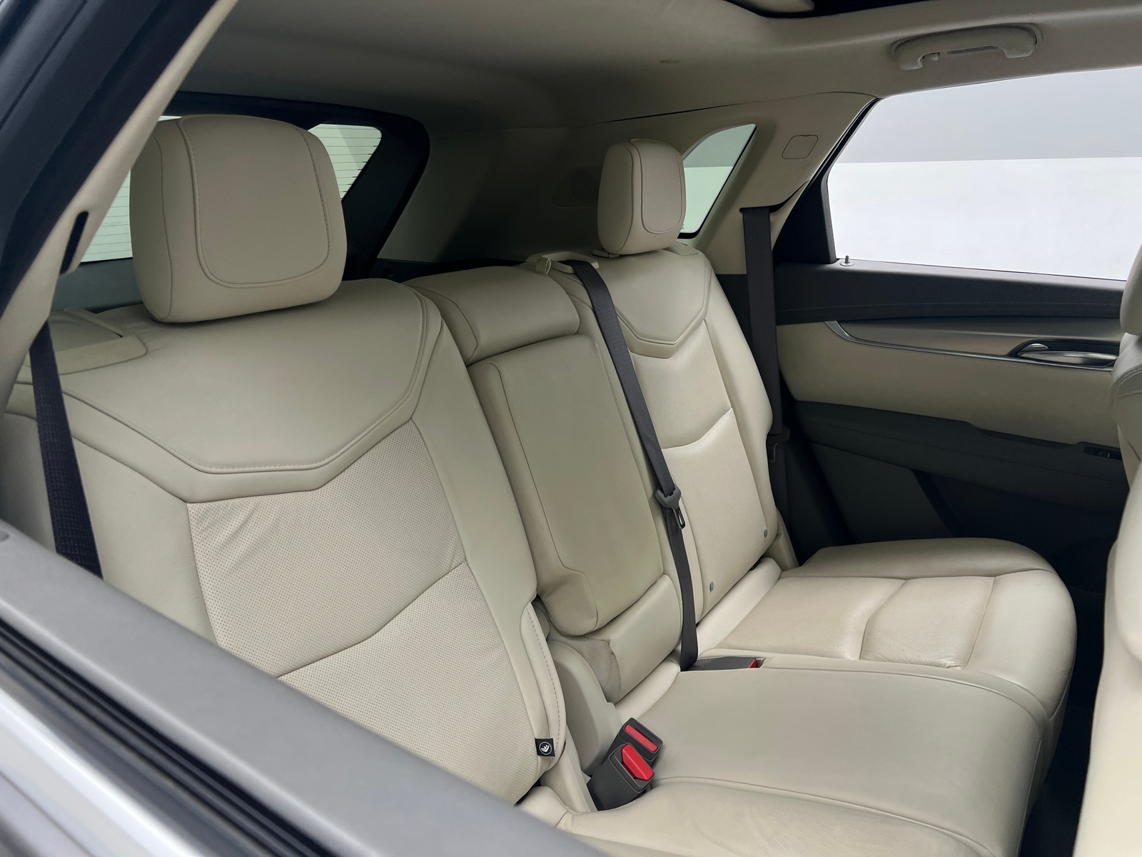 Thumbnail: 2017 Cadillac XT5 - 5