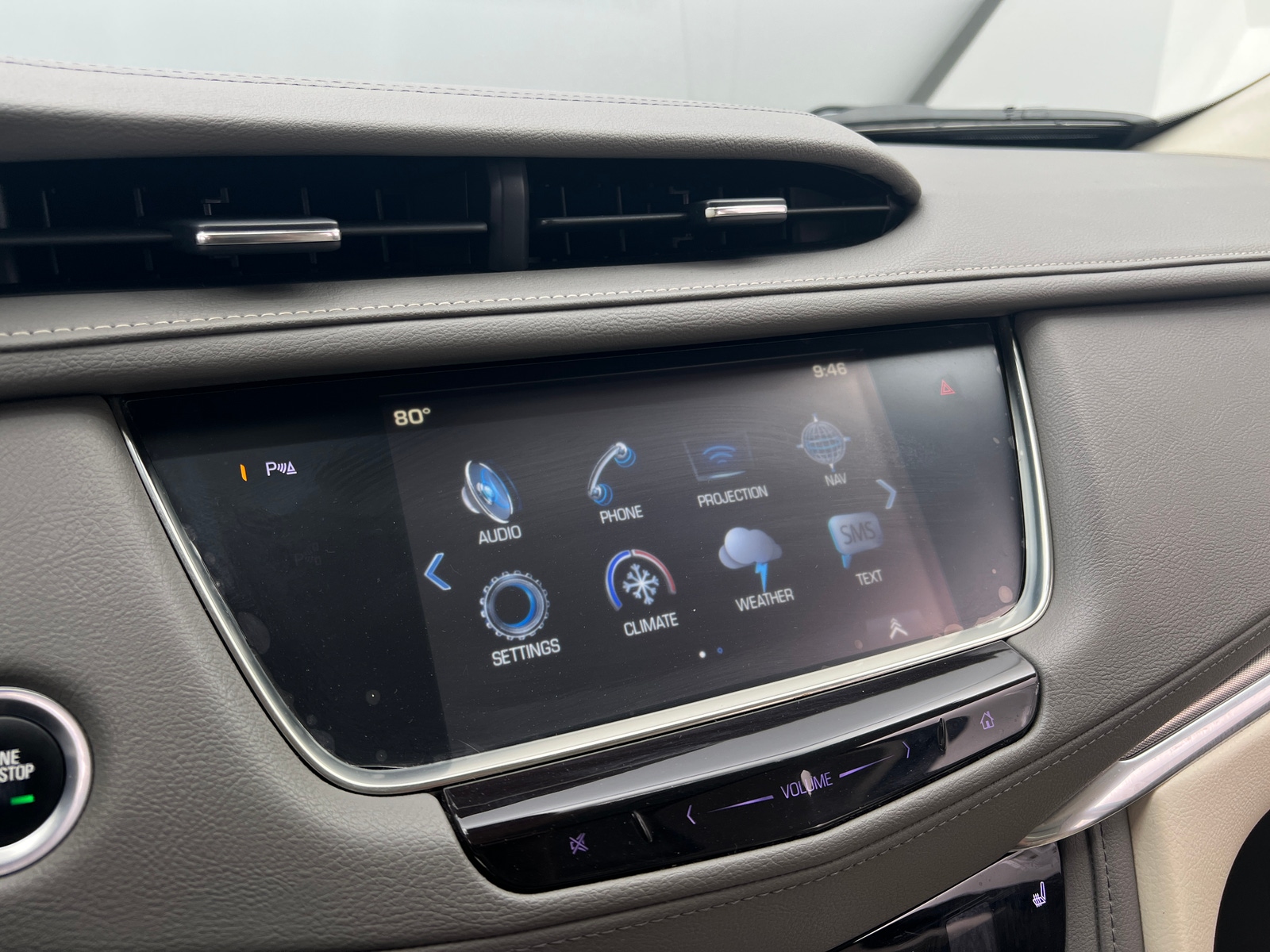 Thumbnail: 2017 Cadillac XT5 - 3
