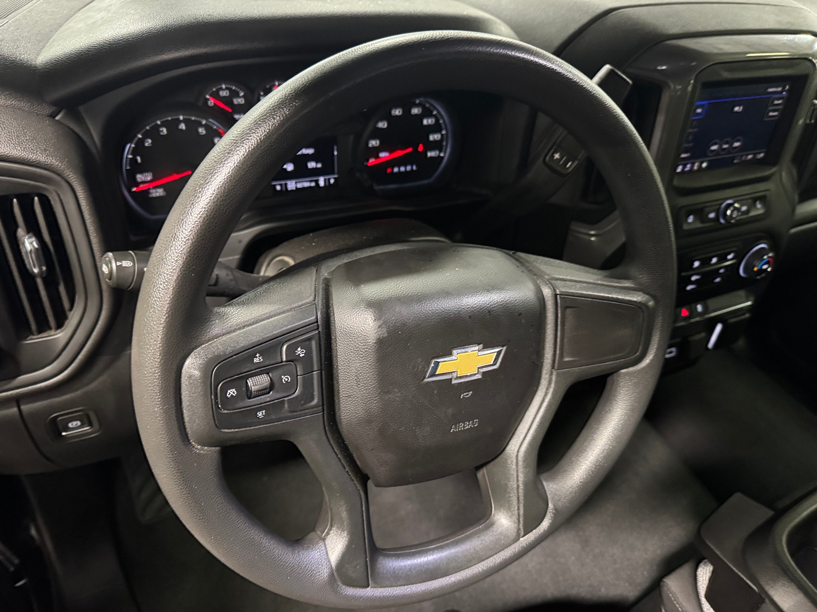 Thumbnail: 2022 Chevrolet Silverado 1500 - 5