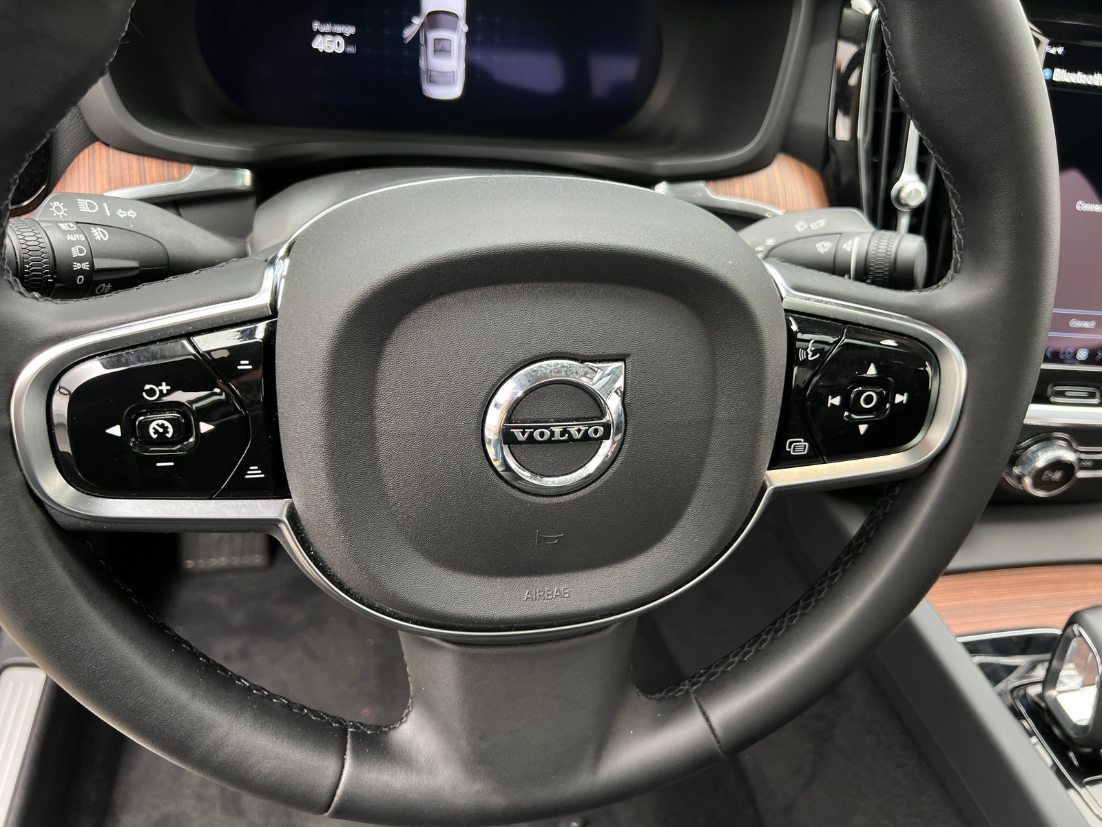 Thumbnail: 2024 Volvo S60 - 4
