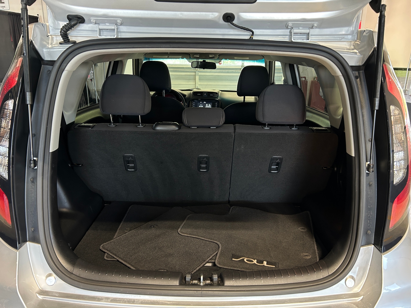 Thumbnail: 2018 Kia Soul - 7
