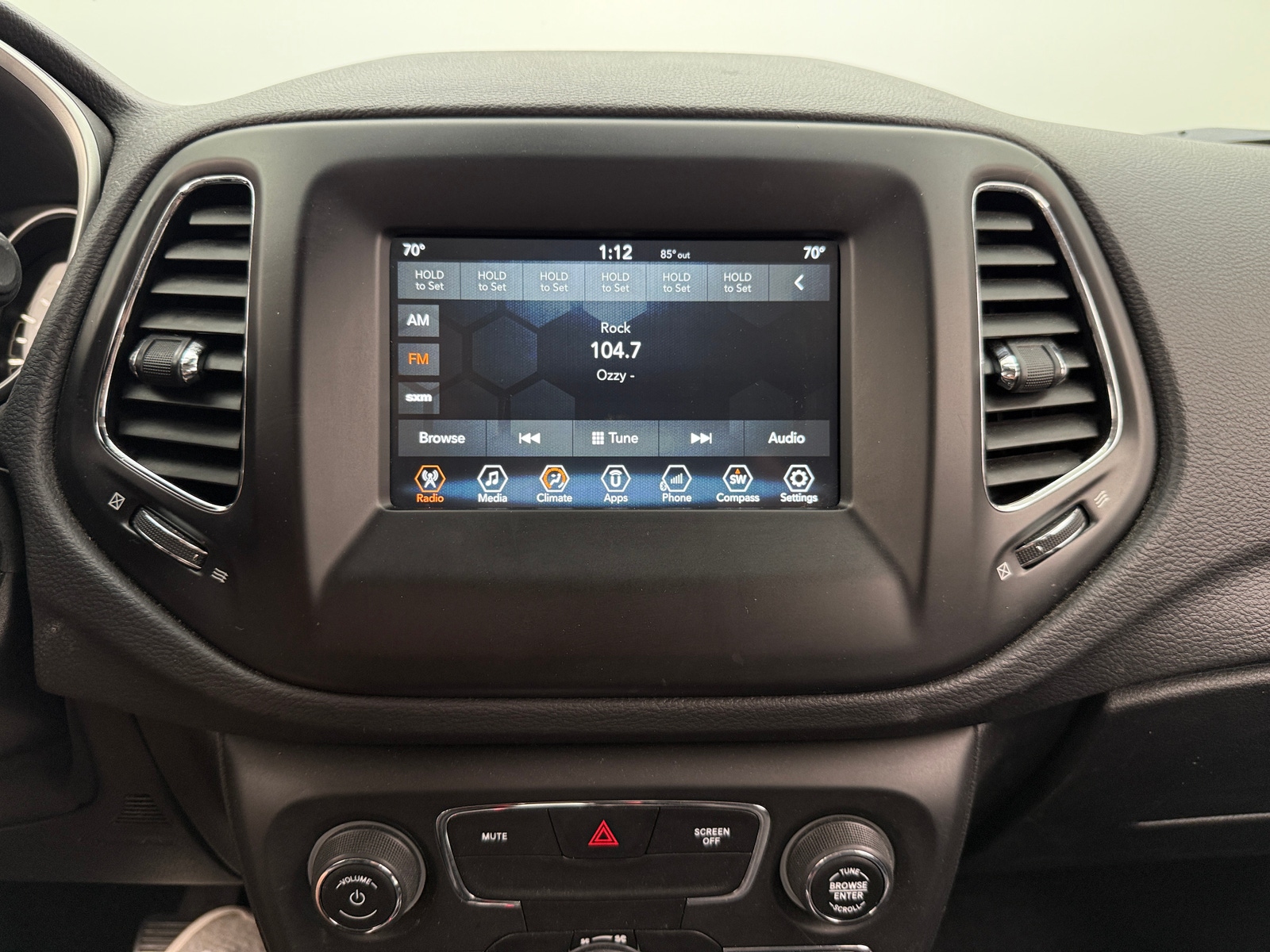 Thumbnail: 2018 Jeep Compass - 4