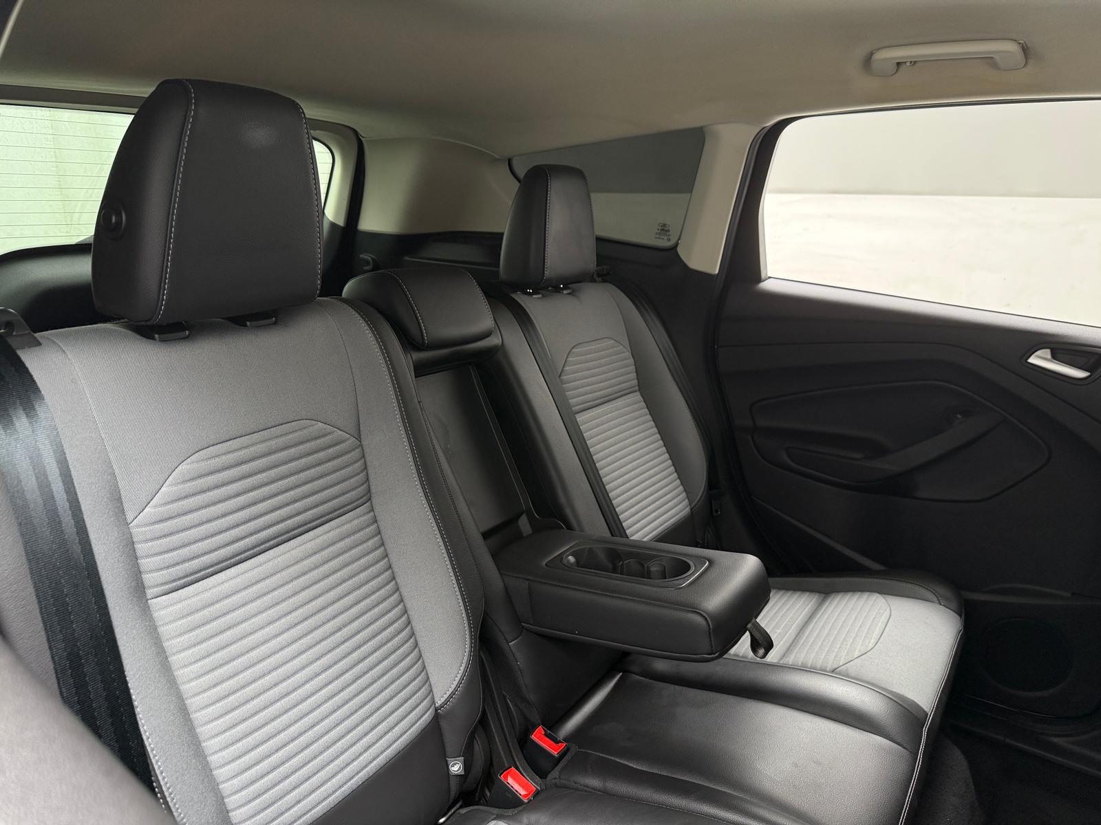 Thumbnail: 2017 Ford Escape - 5