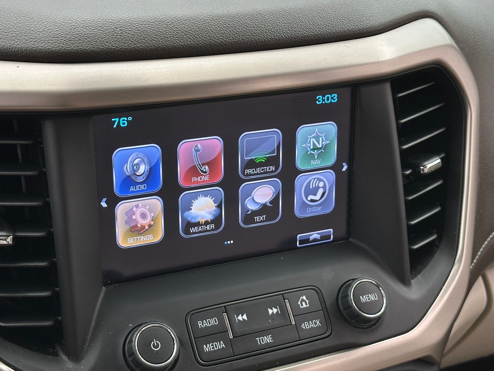 Thumbnail: 2018 GMC Acadia - 3