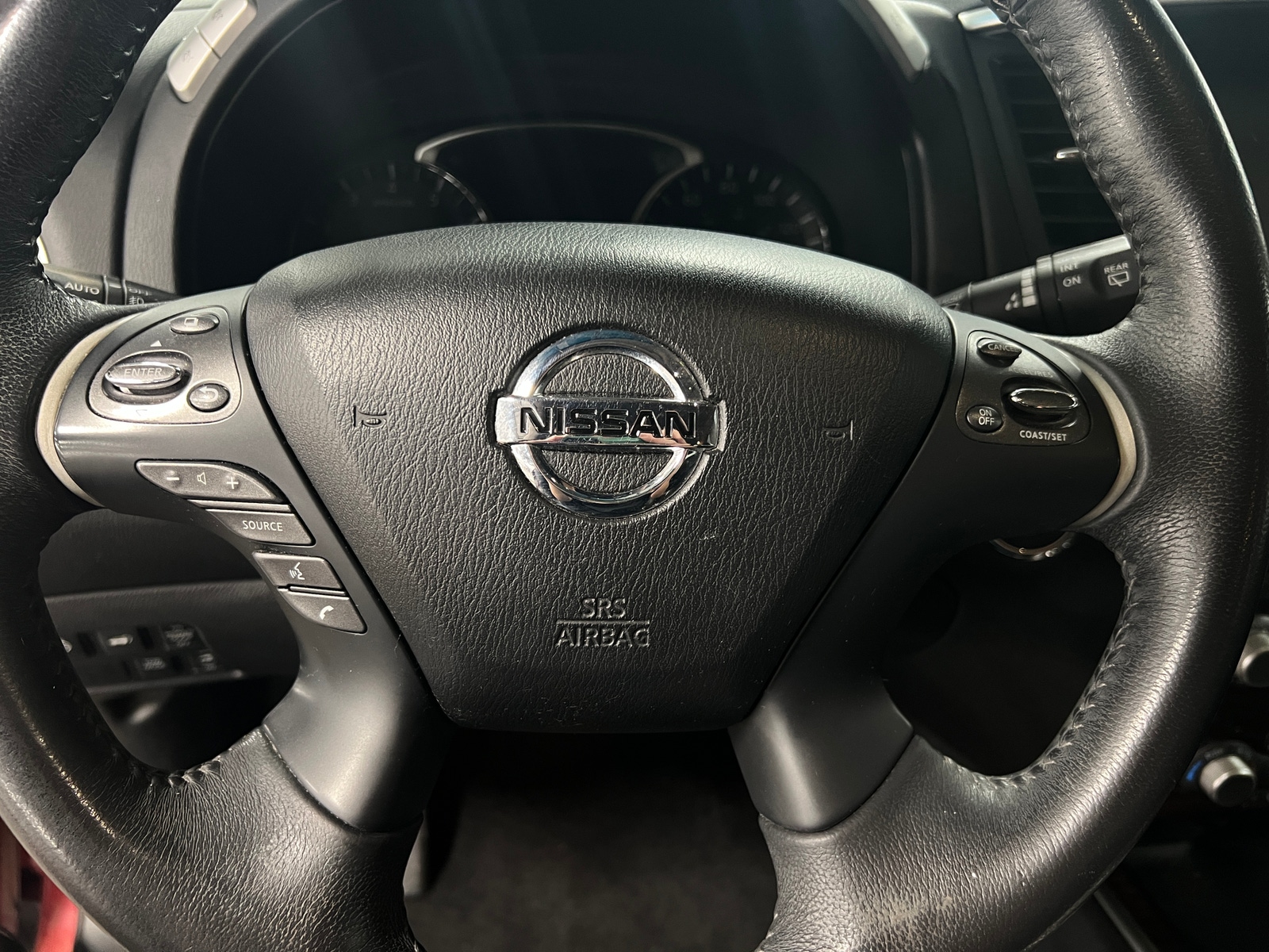 Thumbnail: 2014 Nissan Pathfinder - 4
