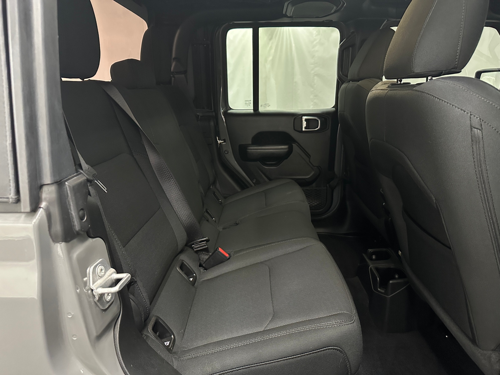 Thumbnail: 2021 Jeep Gladiator - 6