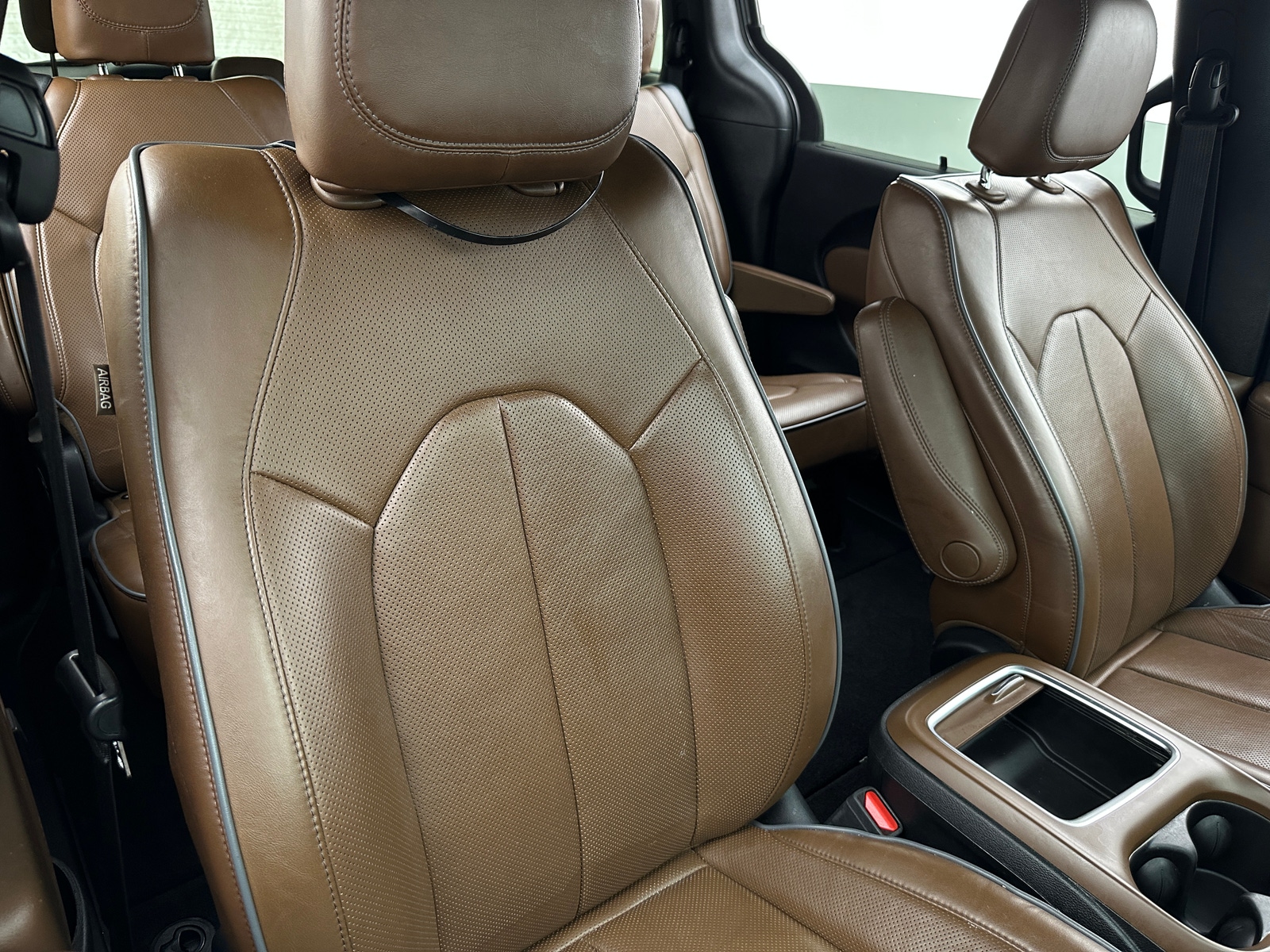 Thumbnail: 2020 Chrysler Pacifica - 2