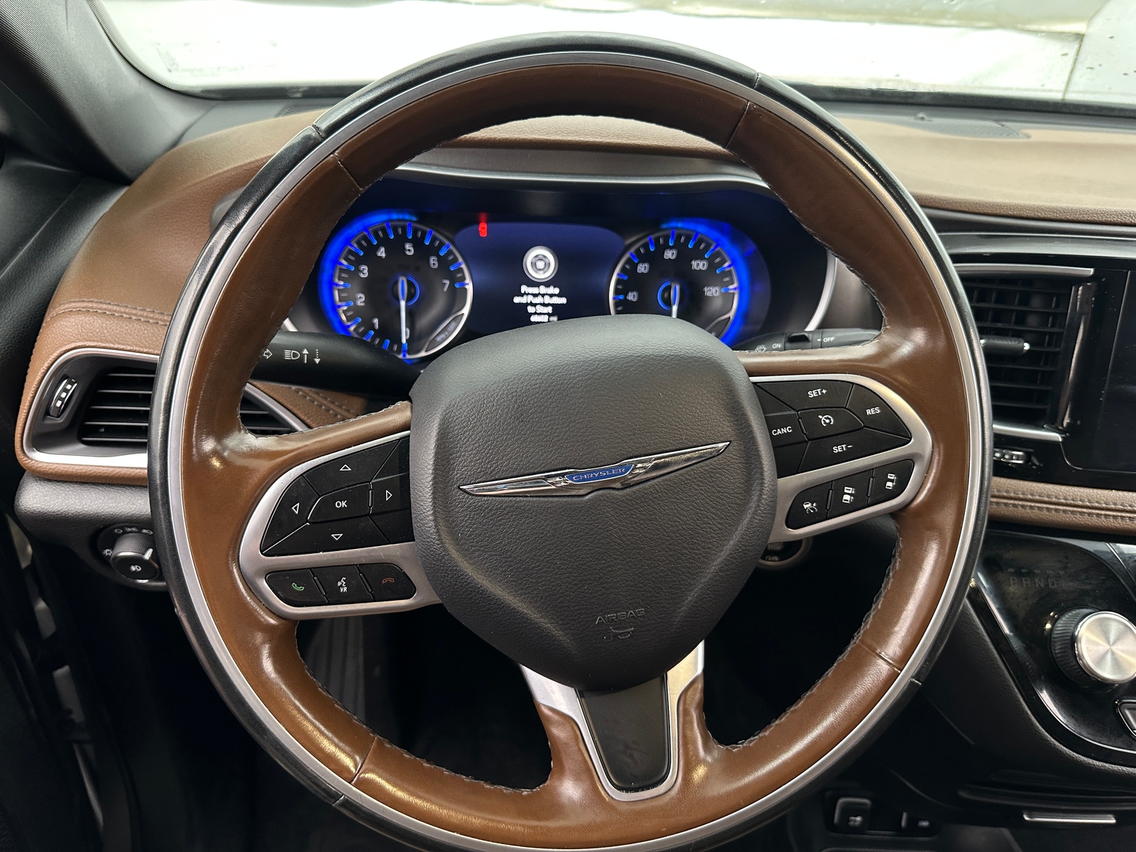 Thumbnail: 2020 Chrysler Pacifica - 5