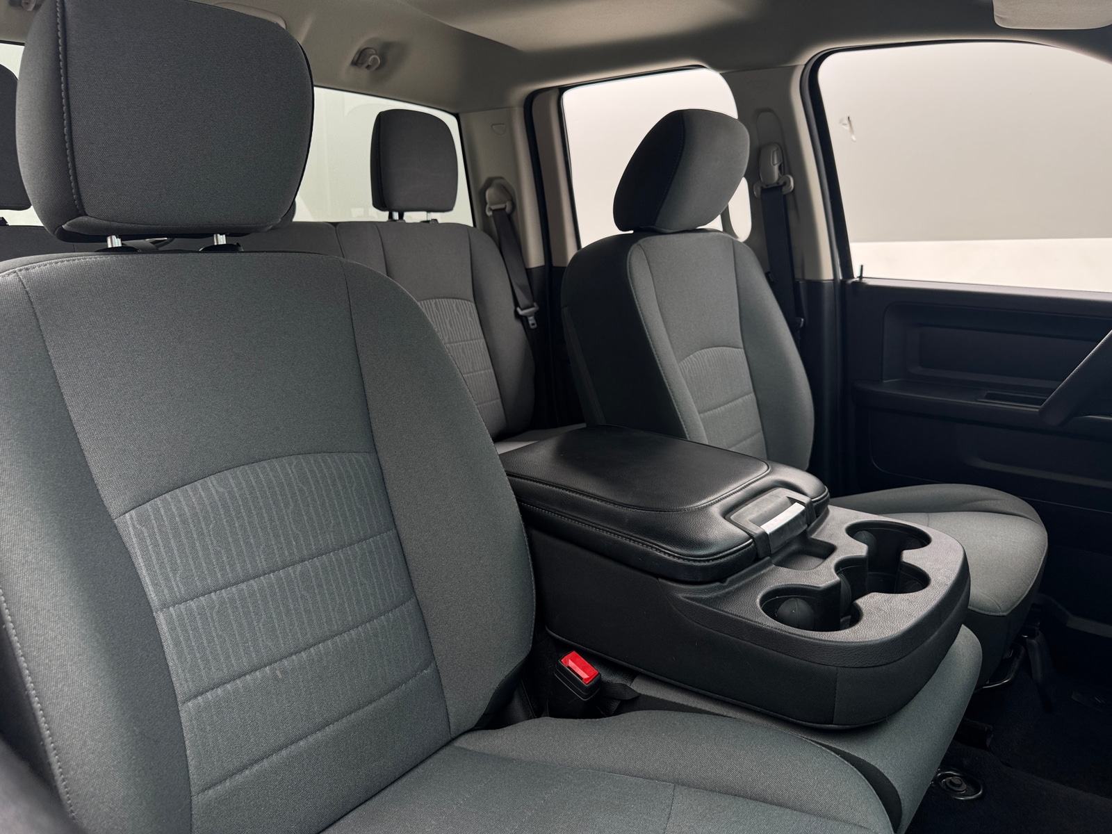 Thumbnail: 2021 RAM 1500 Classic - 2
