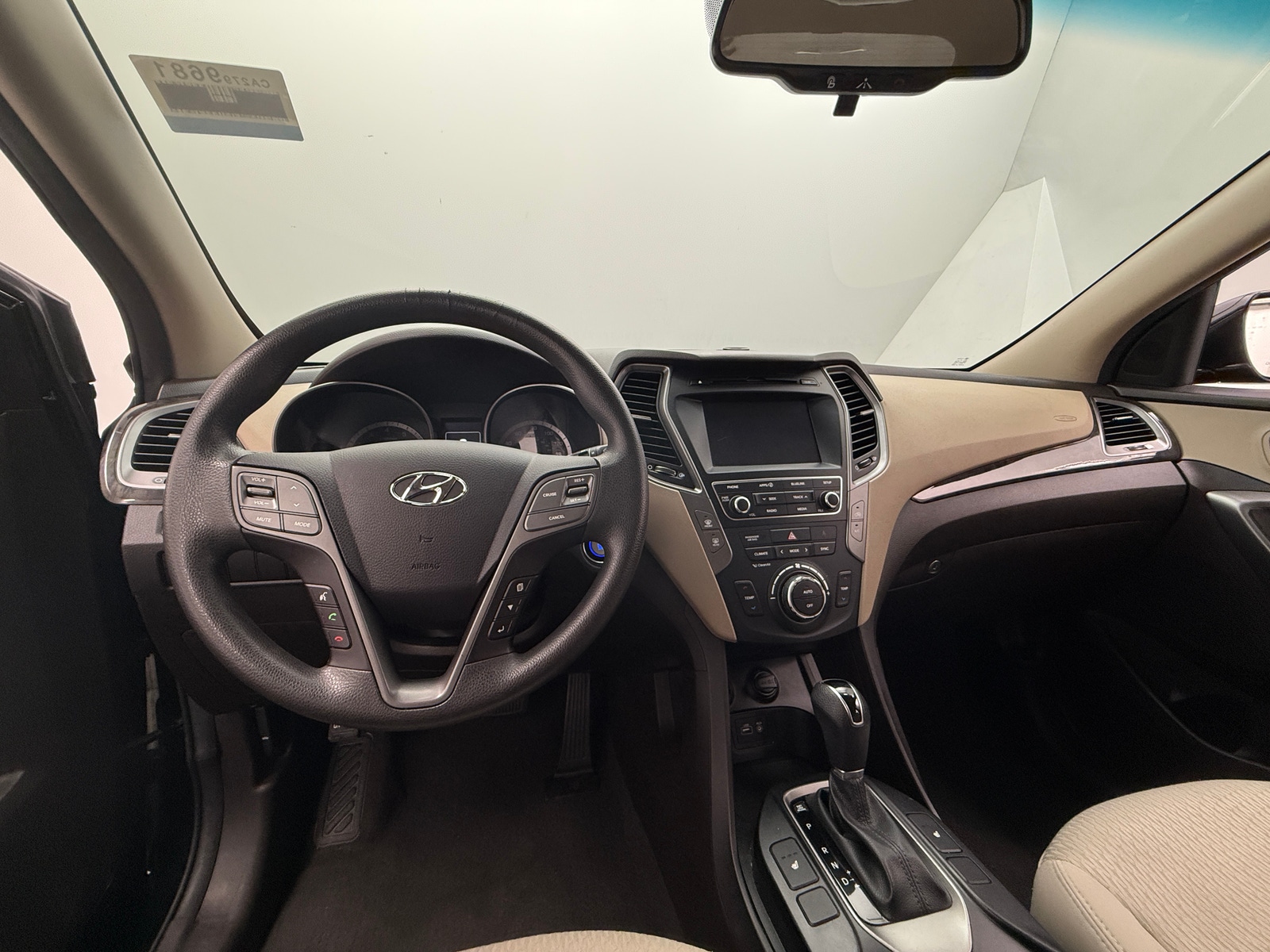 Thumbnail: 2017 Hyundai Santa Fe - 3