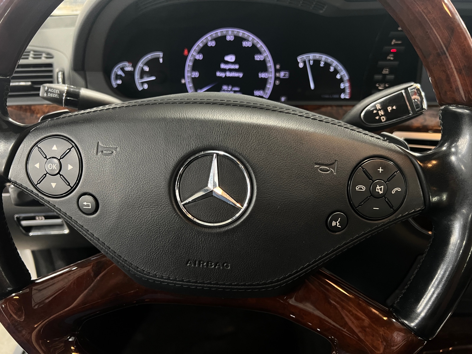 Thumbnail: 2013 Mercedes-Benz S-Class - 4
