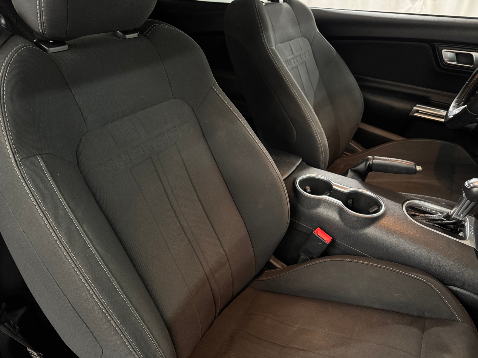 Thumbnail: 2022 Ford Mustang - 2
