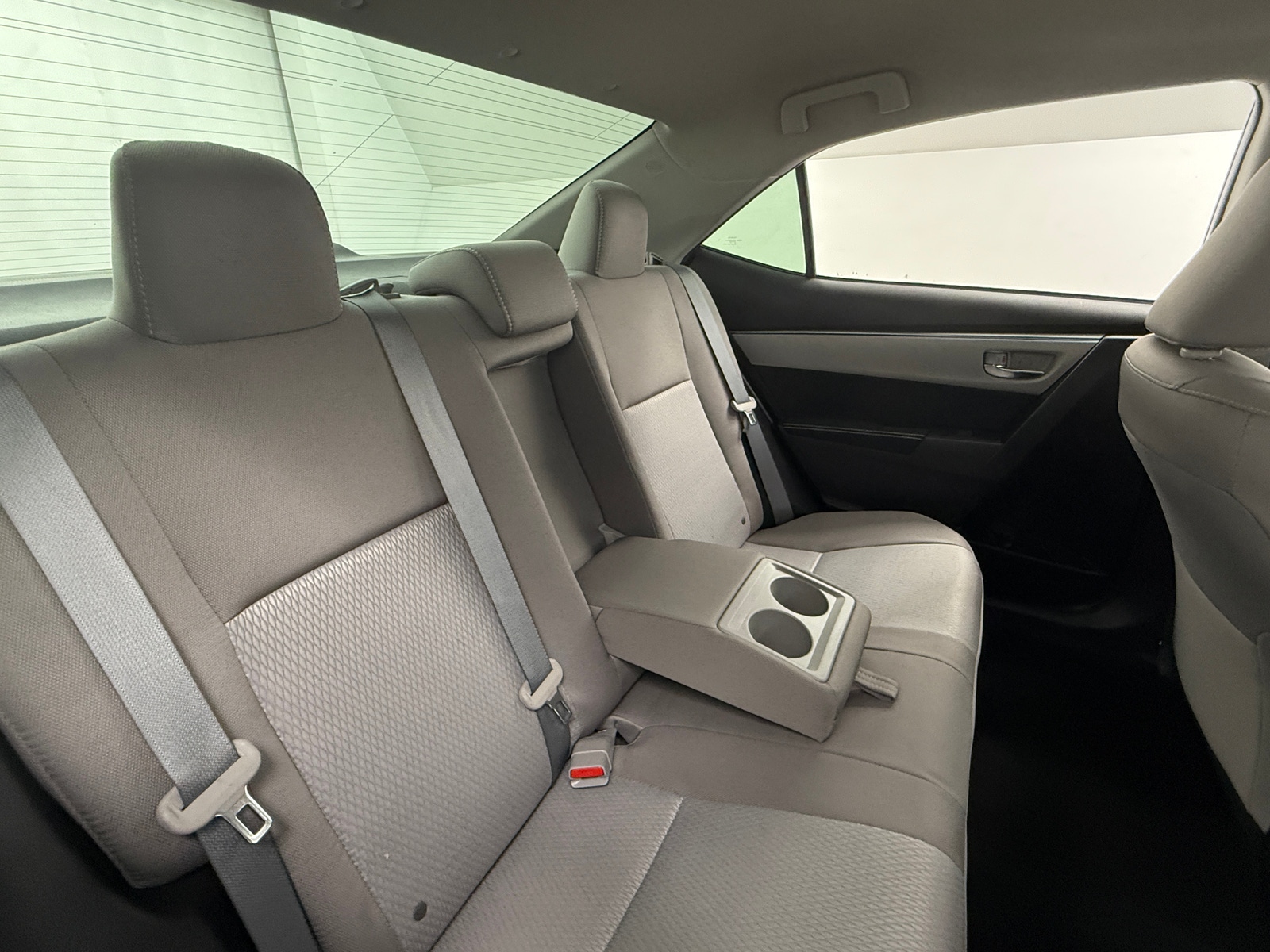 Thumbnail: 2016 Toyota Corolla - 6
