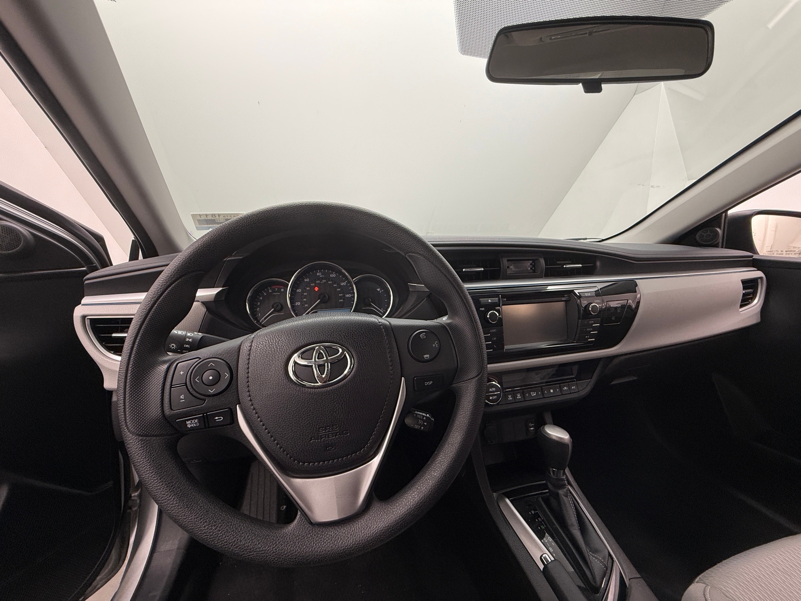 Thumbnail: 2016 Toyota Corolla - 3