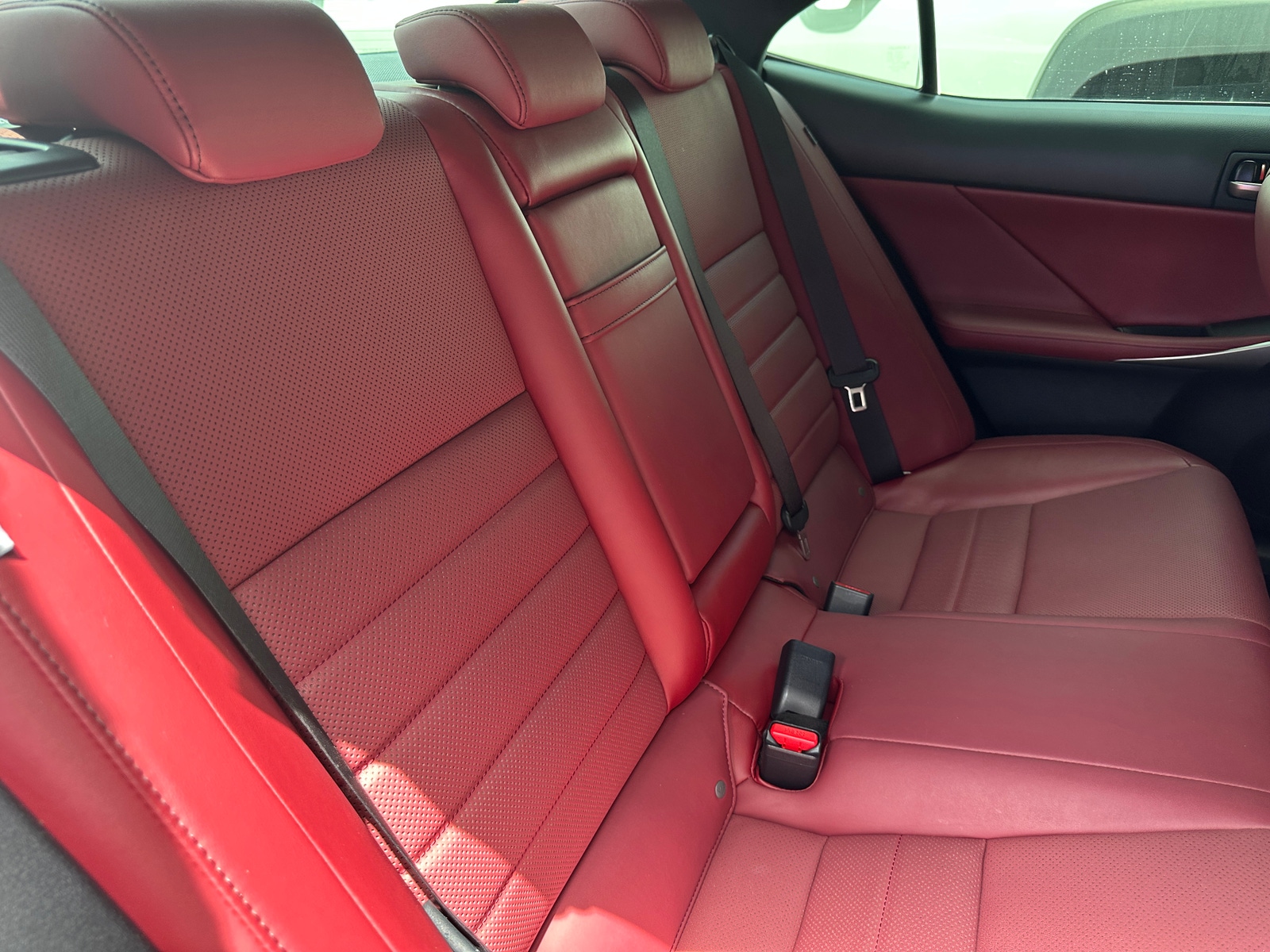 Thumbnail: 2019 Lexus IS - 5