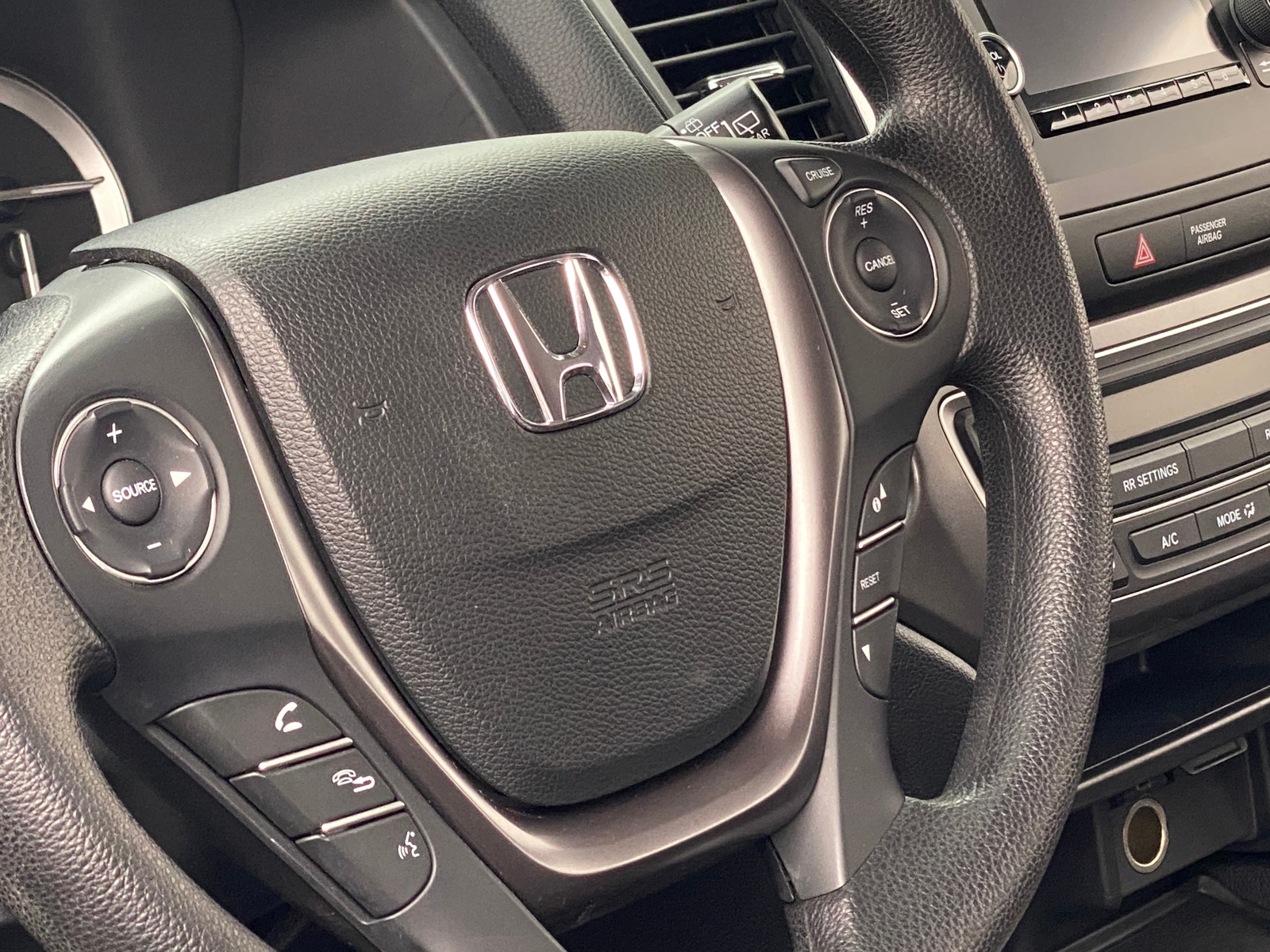 Thumbnail: 2018 Honda Pilot - 5