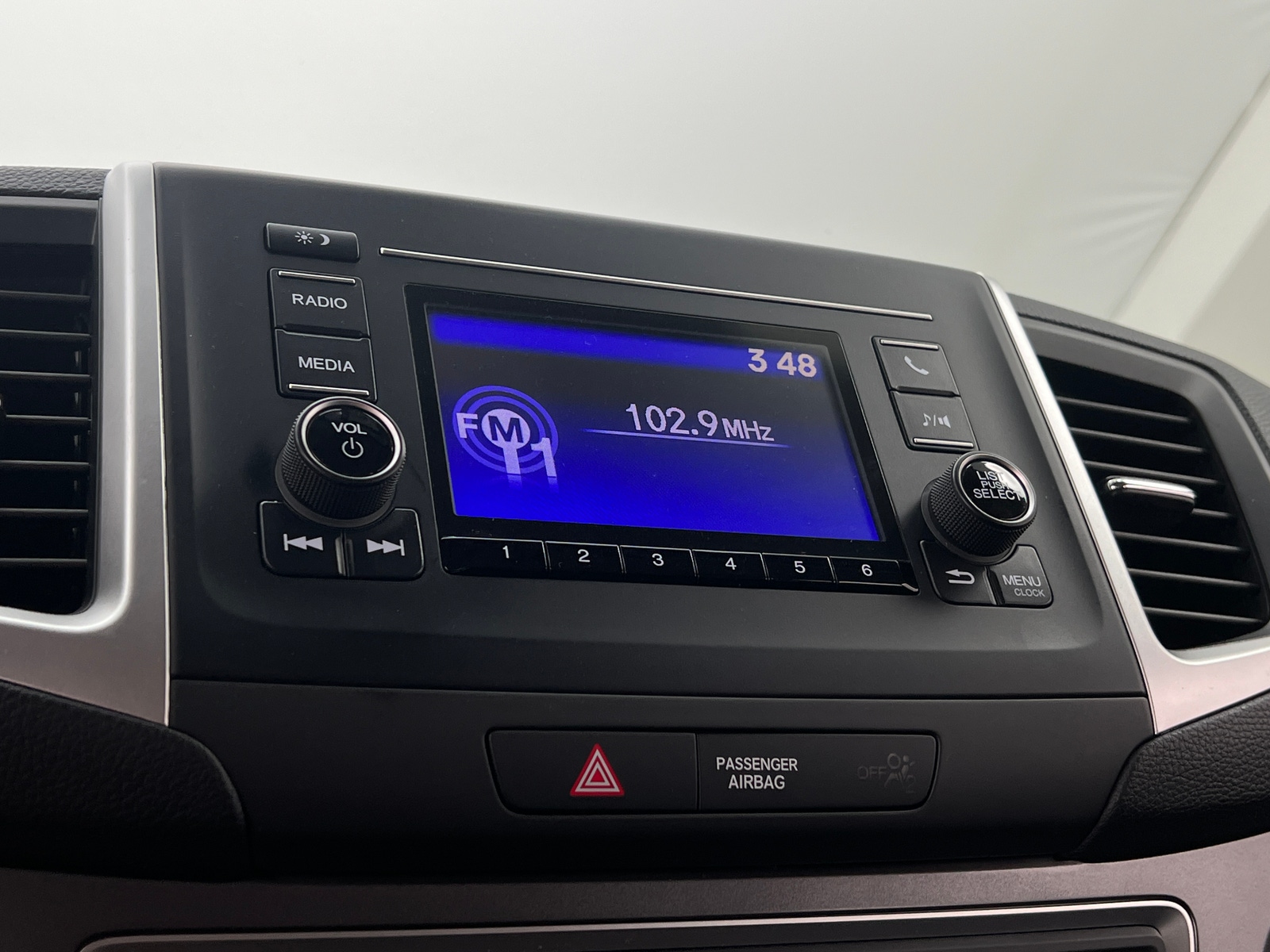 Thumbnail: 2018 Honda Pilot - 4