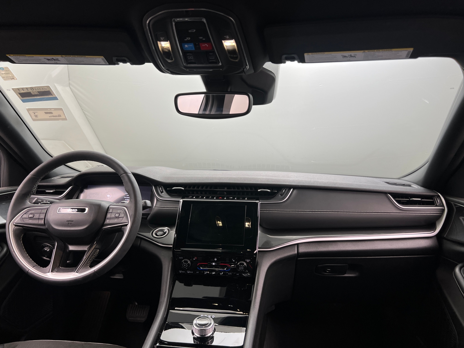 Thumbnail: 2022 Jeep Grand Cherokee L - 2