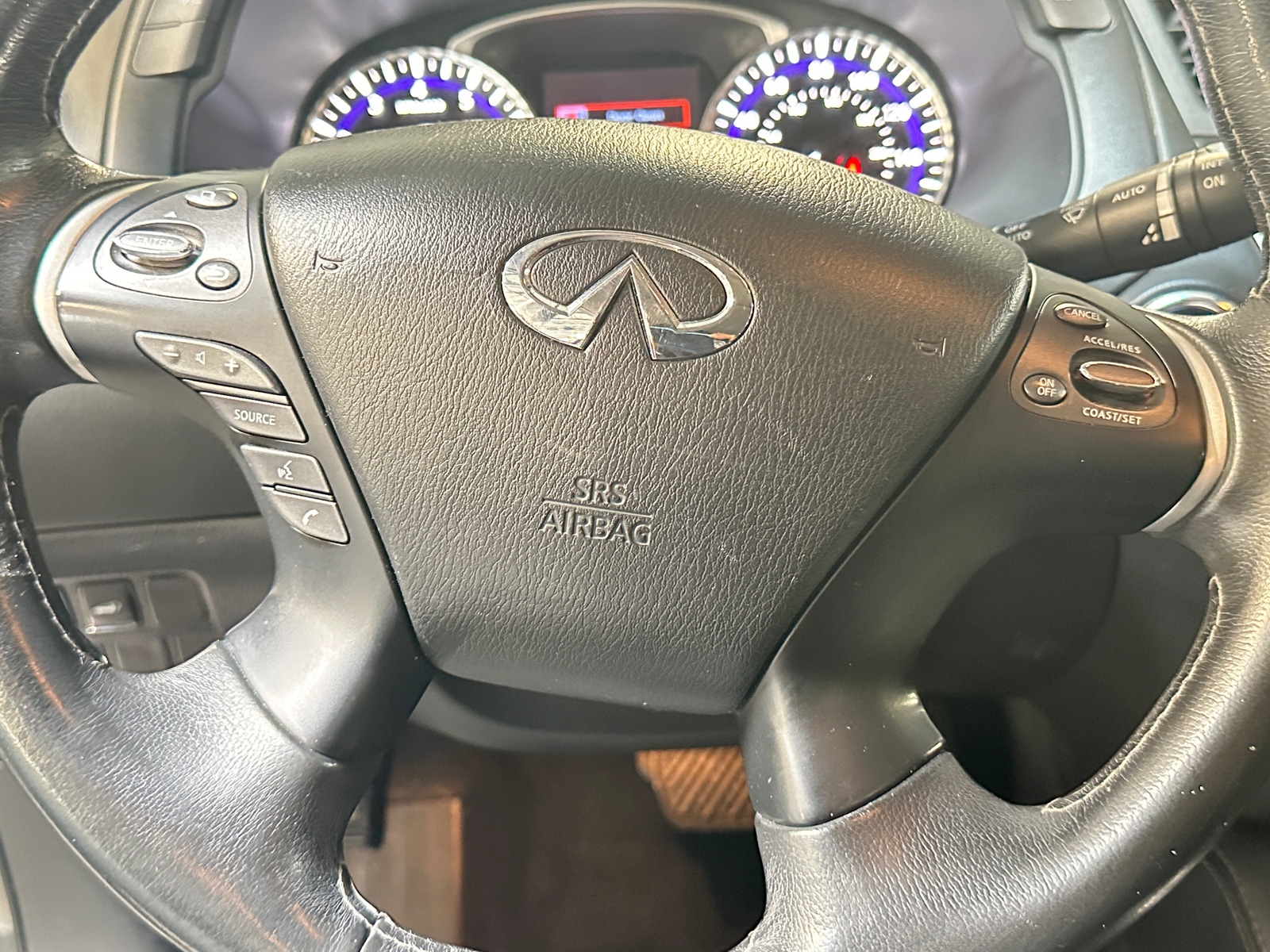 Thumbnail: 2019 INFINITI QX60 - 4