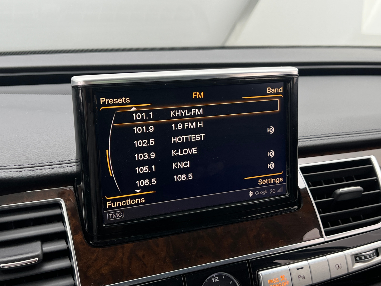 Thumbnail: 2016 Audi A8 - 3